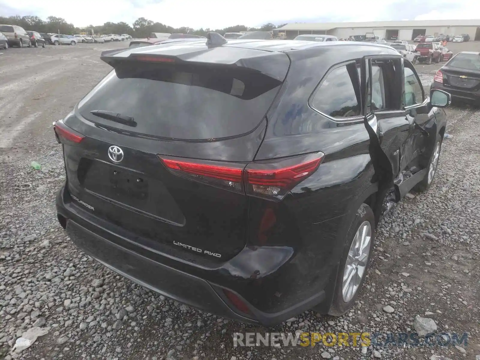 4 Photograph of a damaged car 5TDDZRBH4LS013916 TOYOTA HIGHLANDER 2020