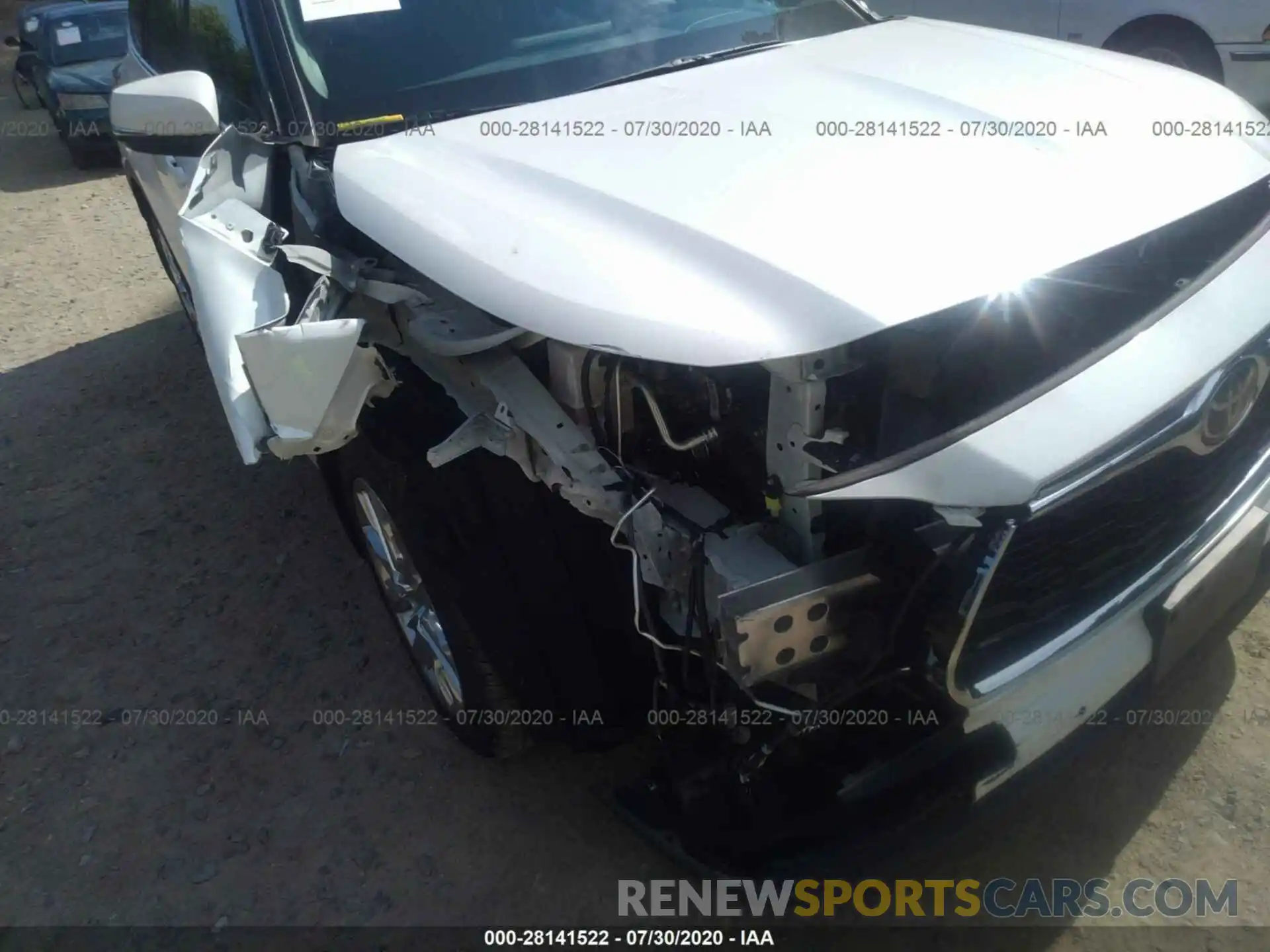 6 Photograph of a damaged car 5TDDZRBH6LS000424 TOYOTA HIGHLANDER 2020