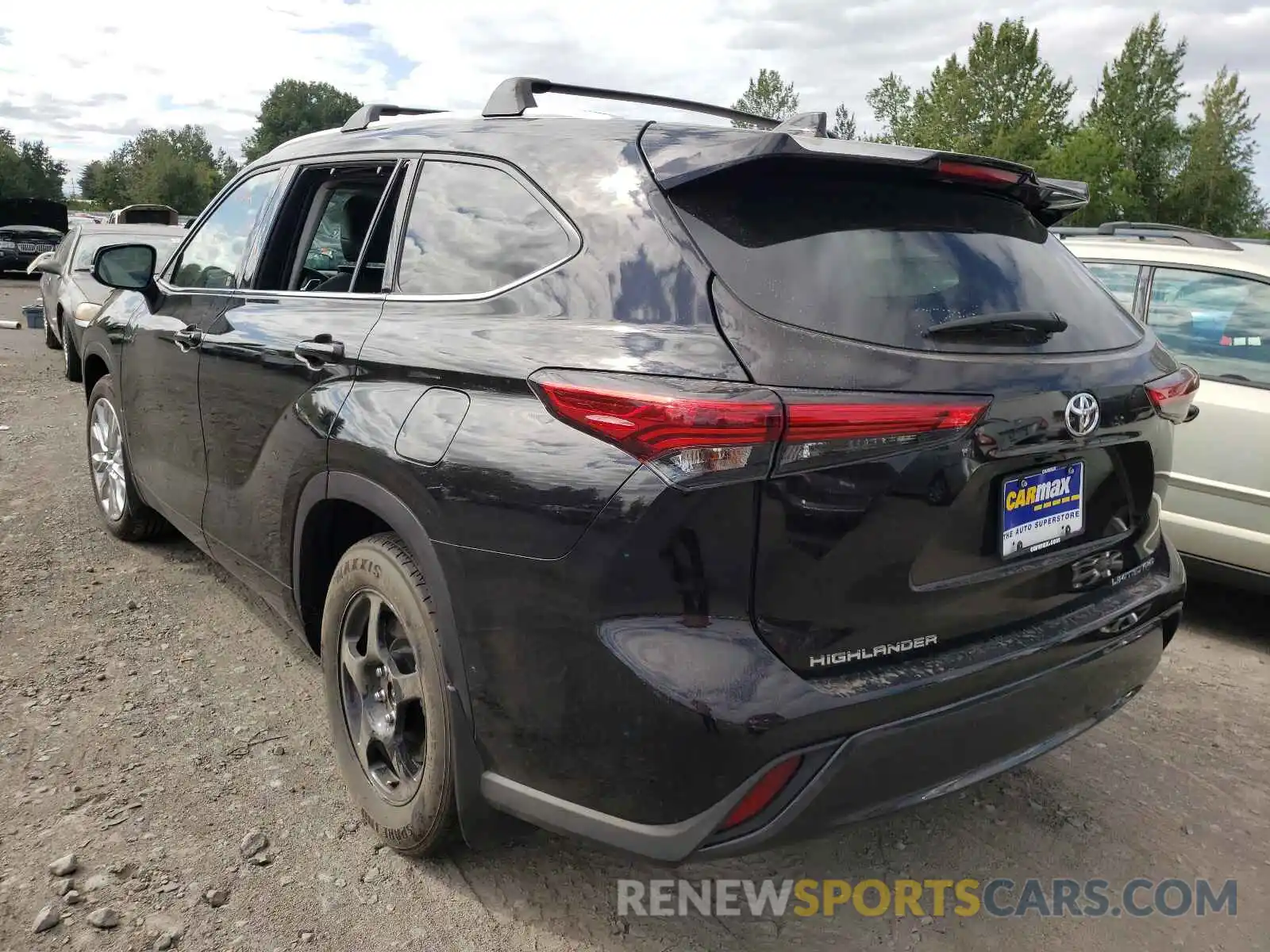 3 Photograph of a damaged car 5TDDZRBH6LS010127 TOYOTA HIGHLANDER 2020