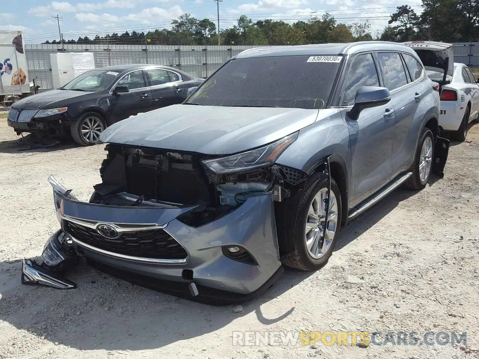 2 Photograph of a damaged car 5TDDZRBH6LS017532 TOYOTA HIGHLANDER 2020