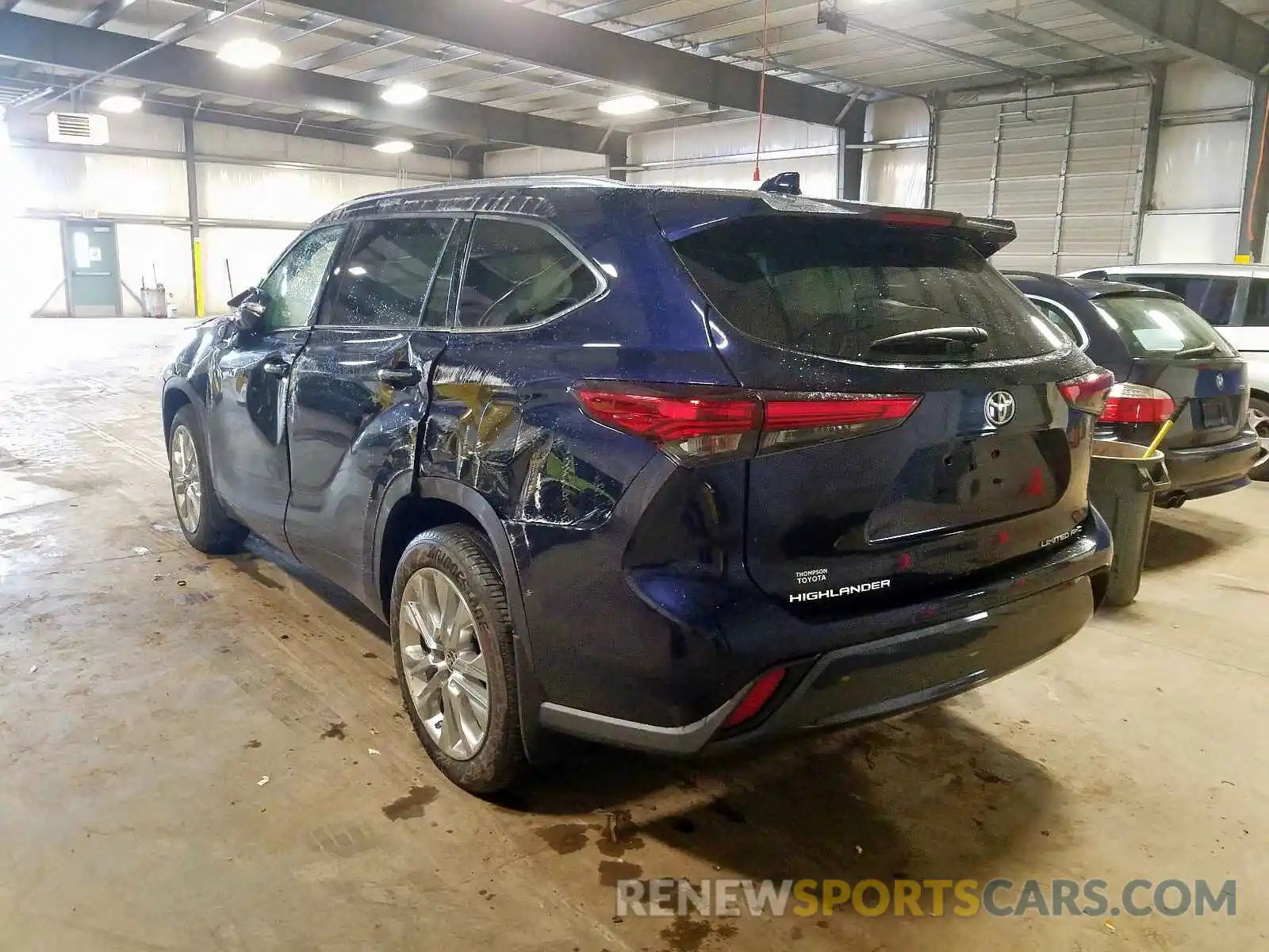 3 Photograph of a damaged car 5TDDZRBH7LS005485 TOYOTA HIGHLANDER 2020