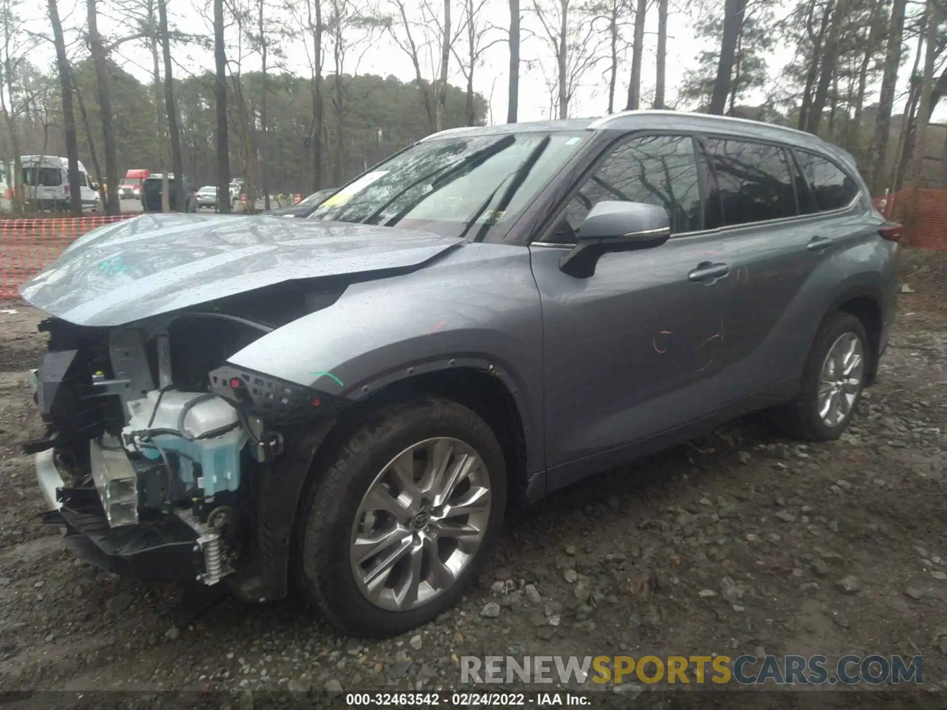 2 Photograph of a damaged car 5TDDZRBH7LS034792 TOYOTA HIGHLANDER 2020