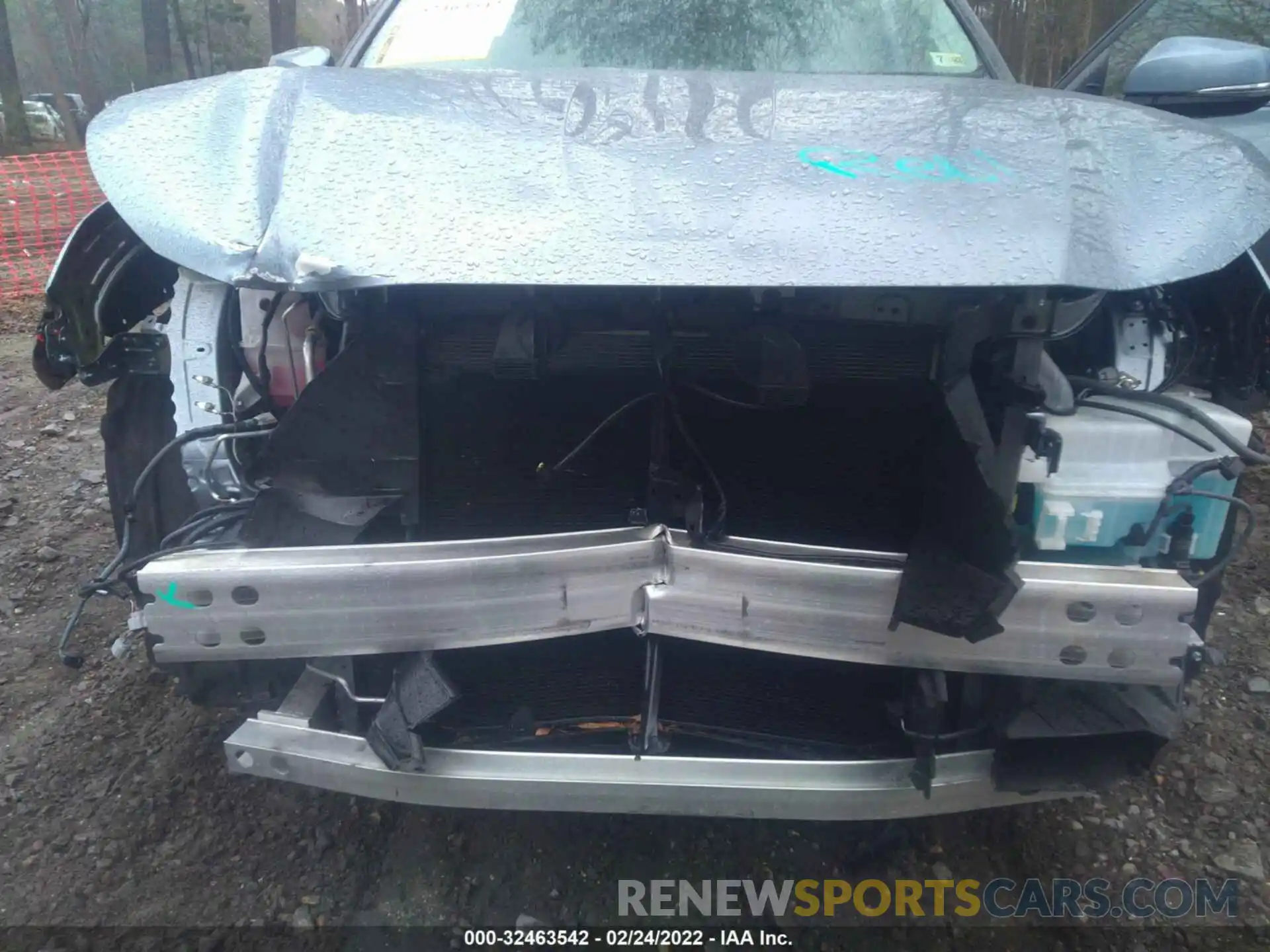 6 Photograph of a damaged car 5TDDZRBH7LS034792 TOYOTA HIGHLANDER 2020