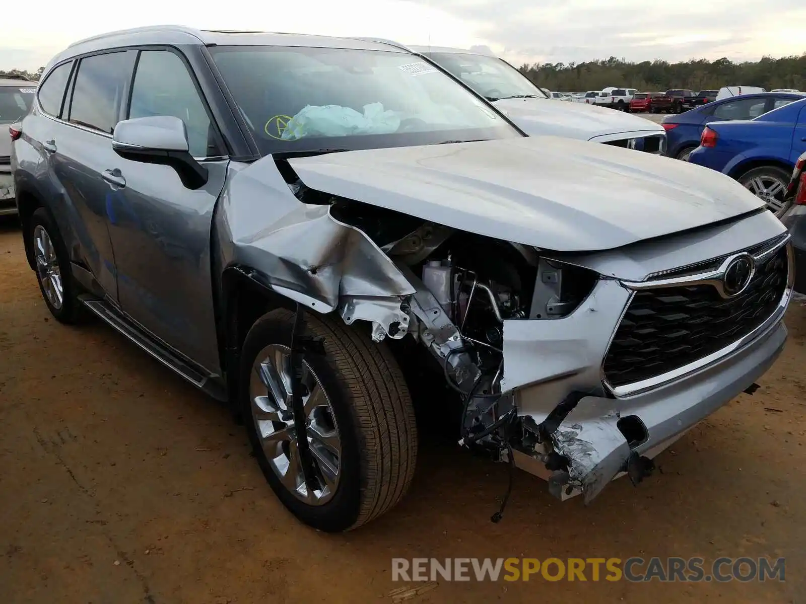 1 Photograph of a damaged car 5TDDZRBH8LS032761 TOYOTA HIGHLANDER 2020