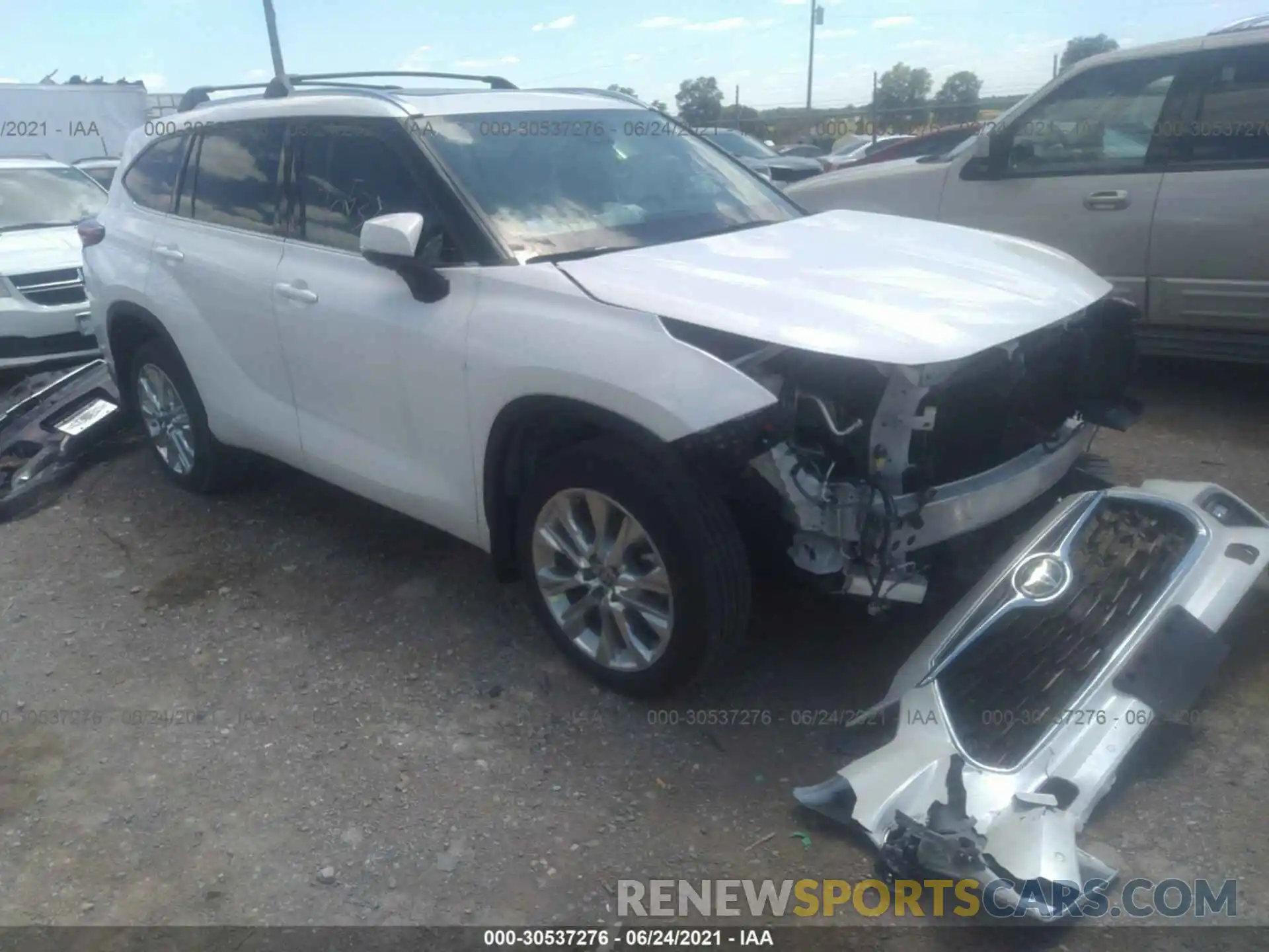 1 Photograph of a damaged car 5TDDZRBH9LS033725 TOYOTA HIGHLANDER 2020