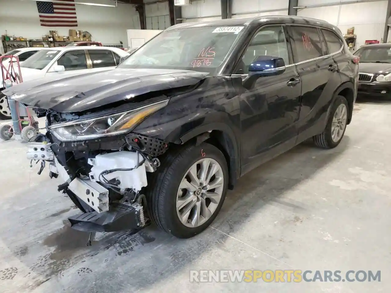 2 Photograph of a damaged car 5TDDZRBH9LS039878 TOYOTA HIGHLANDER 2020