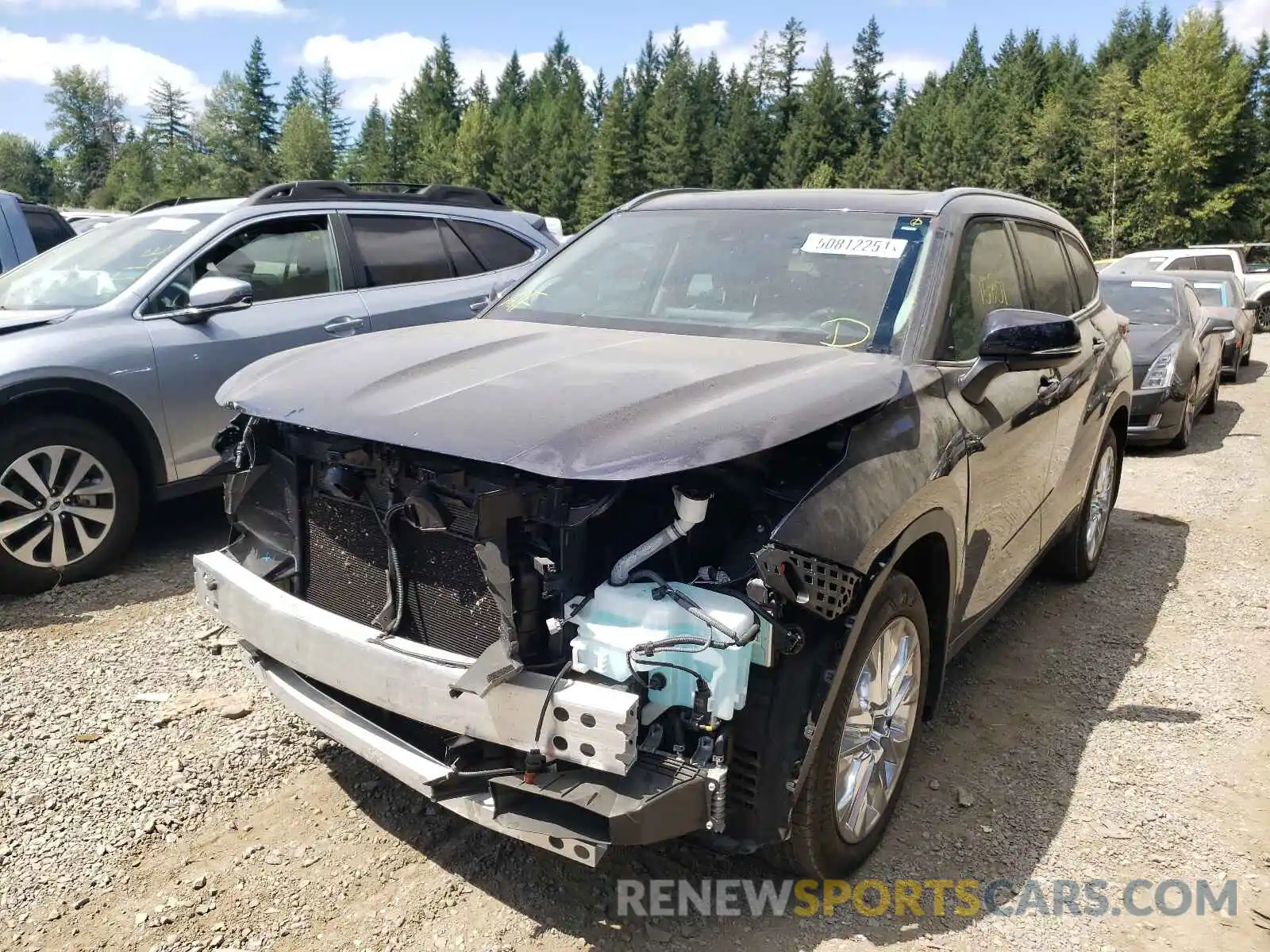 2 Photograph of a damaged car 5TDDZRBH9LS045888 TOYOTA HIGHLANDER 2020