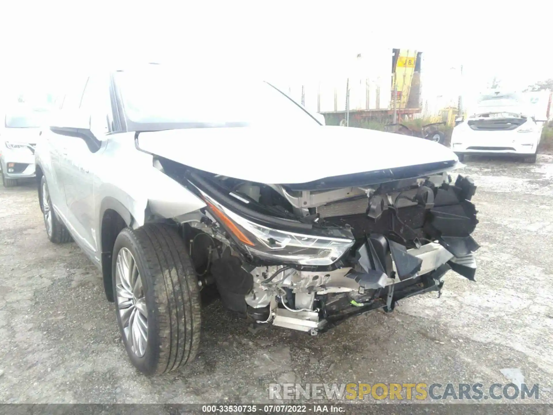 6 Photograph of a damaged car 5TDEBRCH0LS006615 TOYOTA HIGHLANDER 2020