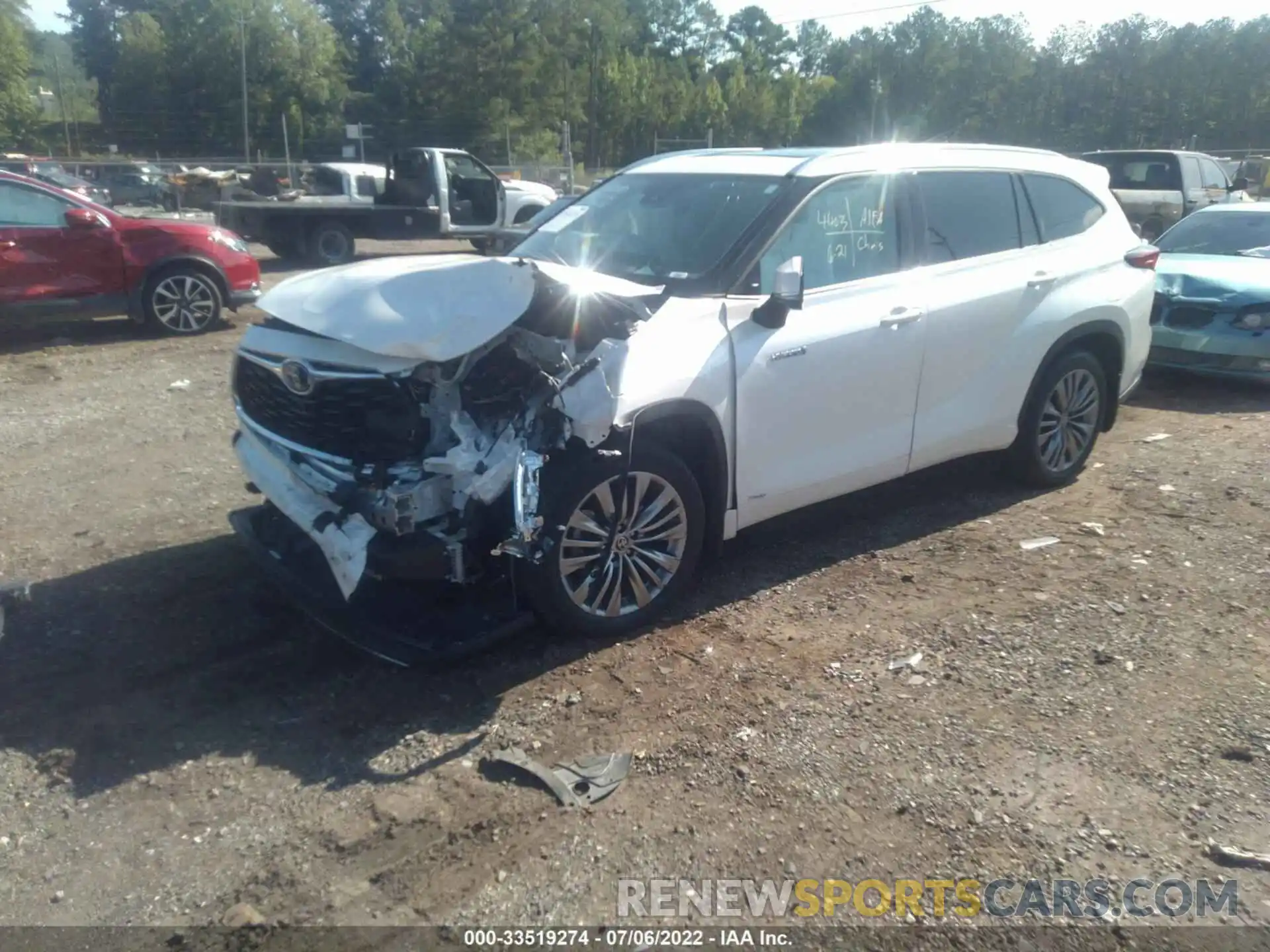 2 Photograph of a damaged car 5TDEBRCH0LS007599 TOYOTA HIGHLANDER 2020