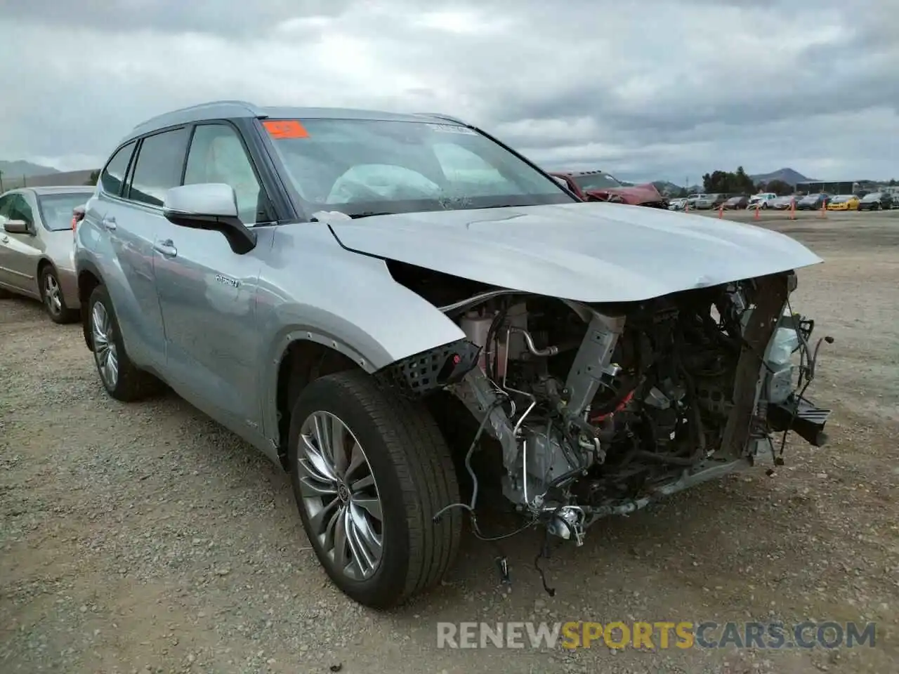 1 Photograph of a damaged car 5TDEBRCH0LS009143 TOYOTA HIGHLANDER 2020