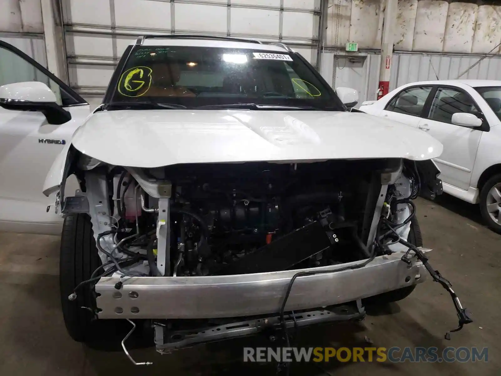 9 Photograph of a damaged car 5TDEBRCH2LS002050 TOYOTA HIGHLANDER 2020