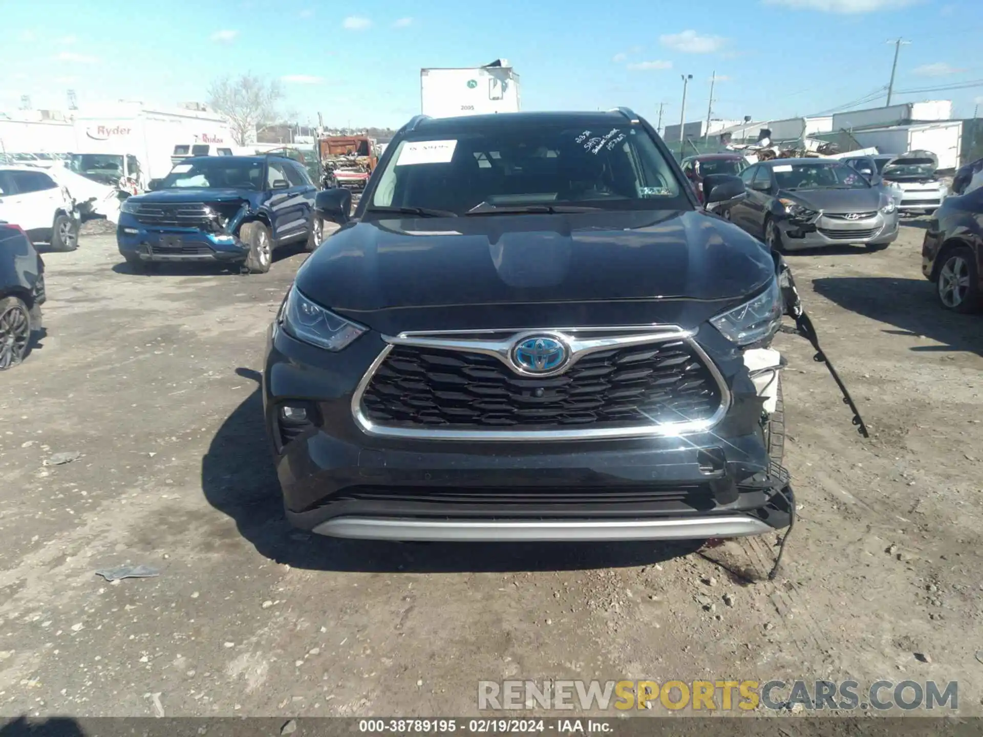 12 Photograph of a damaged car 5TDEBRCH2LS008706 TOYOTA HIGHLANDER 2020