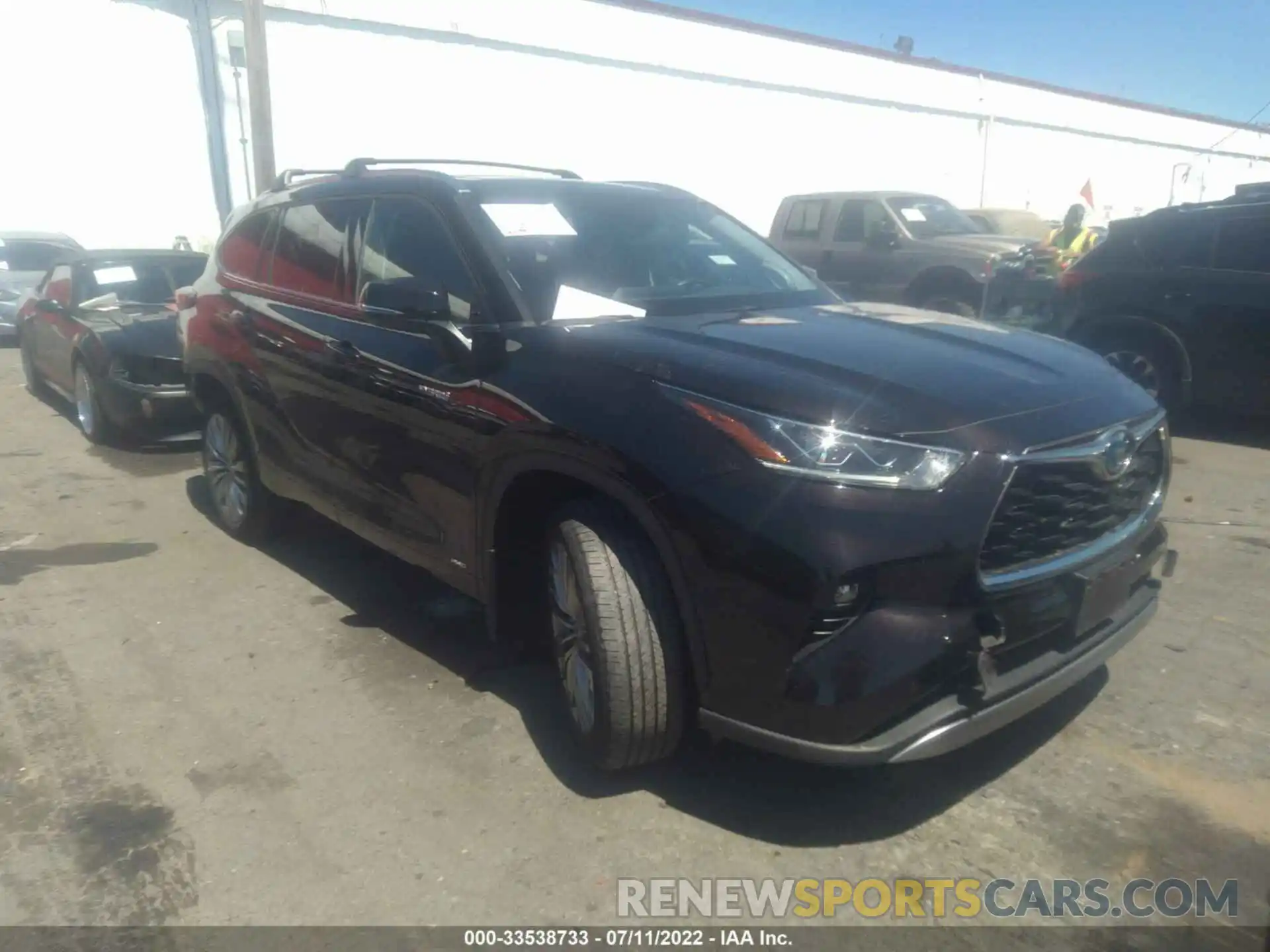 1 Photograph of a damaged car 5TDEBRCH2LS012819 TOYOTA HIGHLANDER 2020