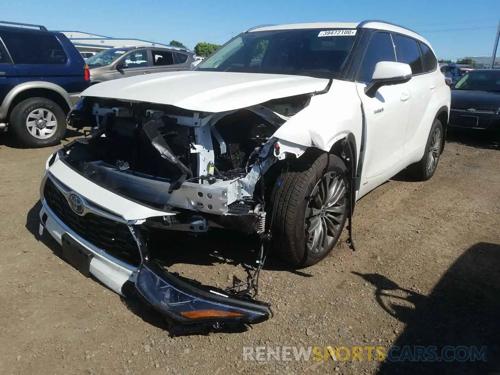 2 Photograph of a damaged car 5TDEBRCH3LS004339 TOYOTA HIGHLANDER 2020