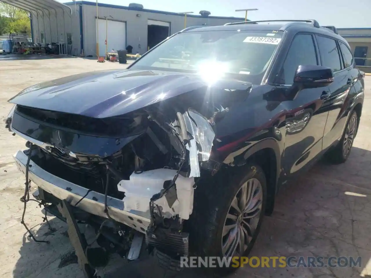 2 Photograph of a damaged car 5TDEBRCH3LS014594 TOYOTA HIGHLANDER 2020