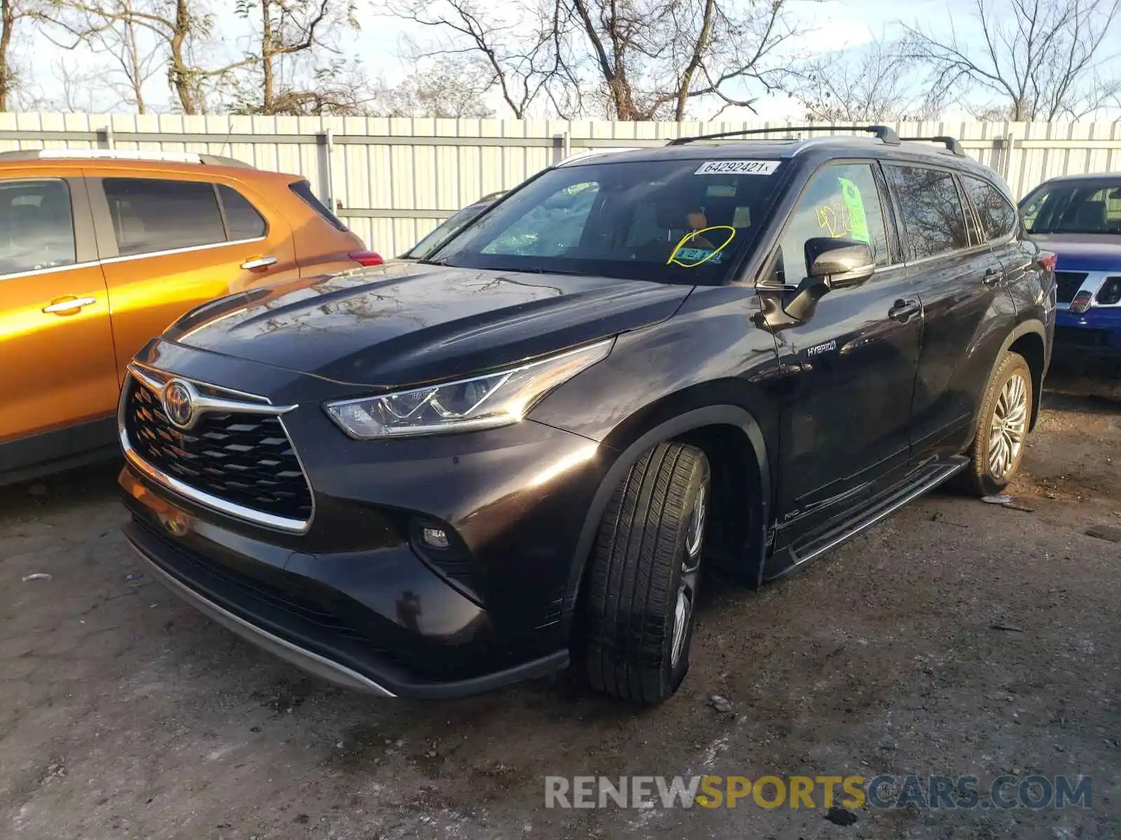 2 Photograph of a damaged car 5TDEBRCH6LS003153 TOYOTA HIGHLANDER 2020