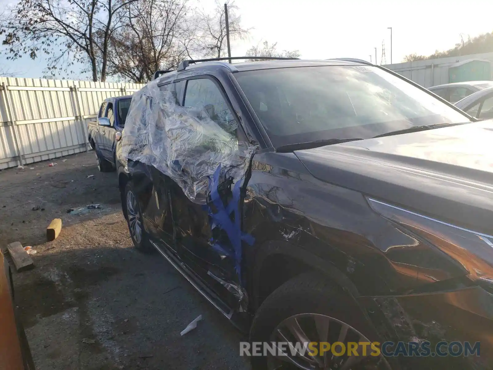 9 Photograph of a damaged car 5TDEBRCH6LS003153 TOYOTA HIGHLANDER 2020