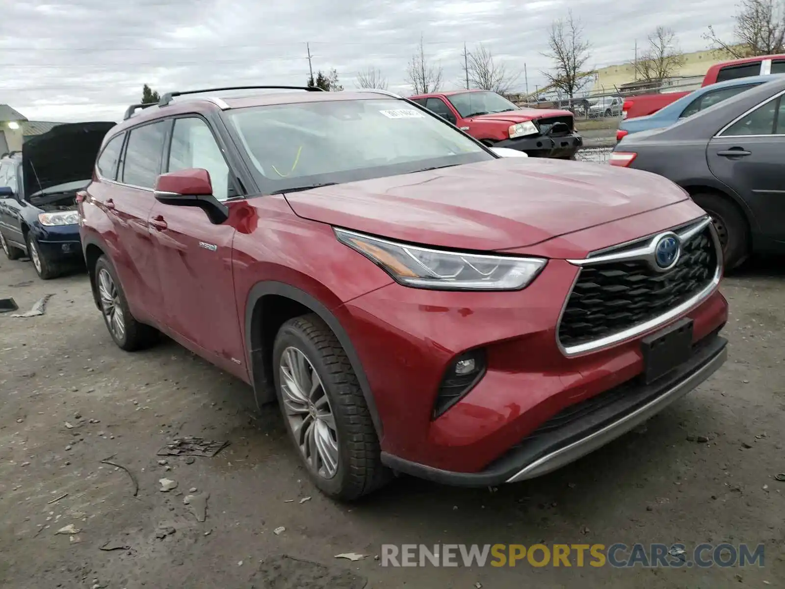 1 Photograph of a damaged car 5TDEBRCH6LS013021 TOYOTA HIGHLANDER 2020