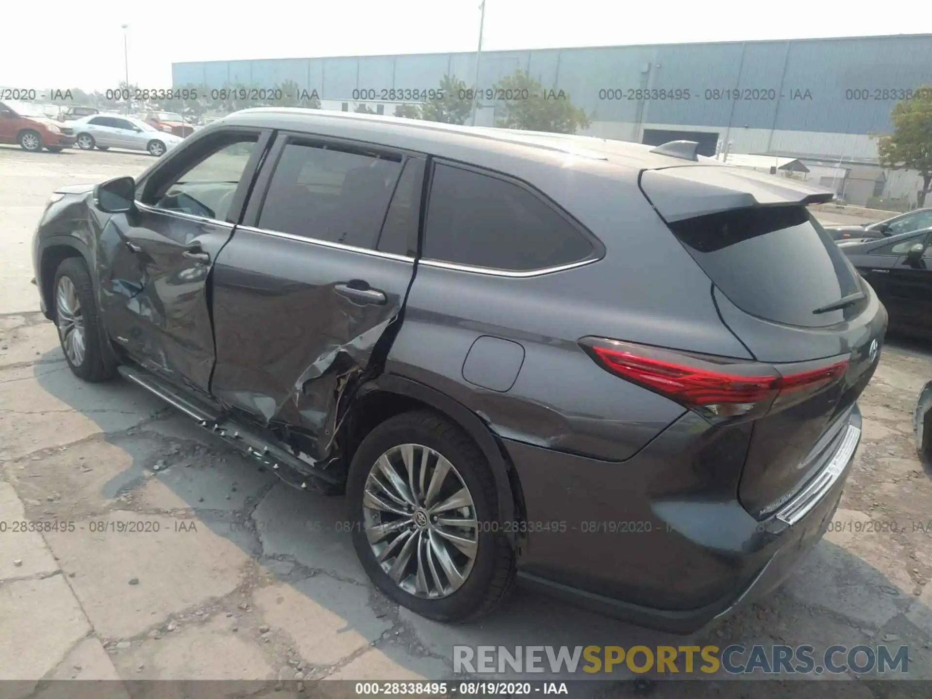 3 Photograph of a damaged car 5TDEBRCH9LS000814 TOYOTA HIGHLANDER 2020