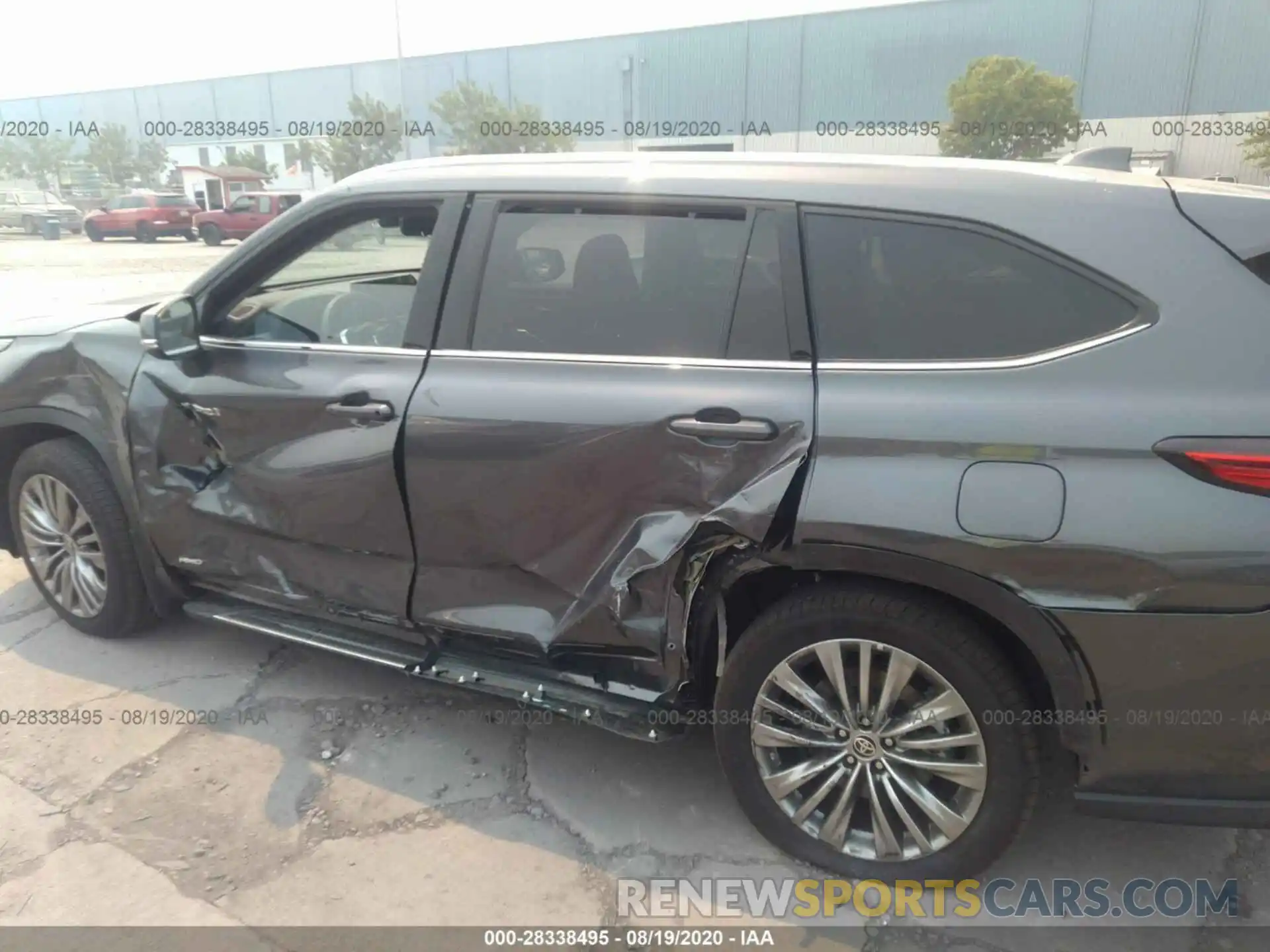 6 Photograph of a damaged car 5TDEBRCH9LS000814 TOYOTA HIGHLANDER 2020