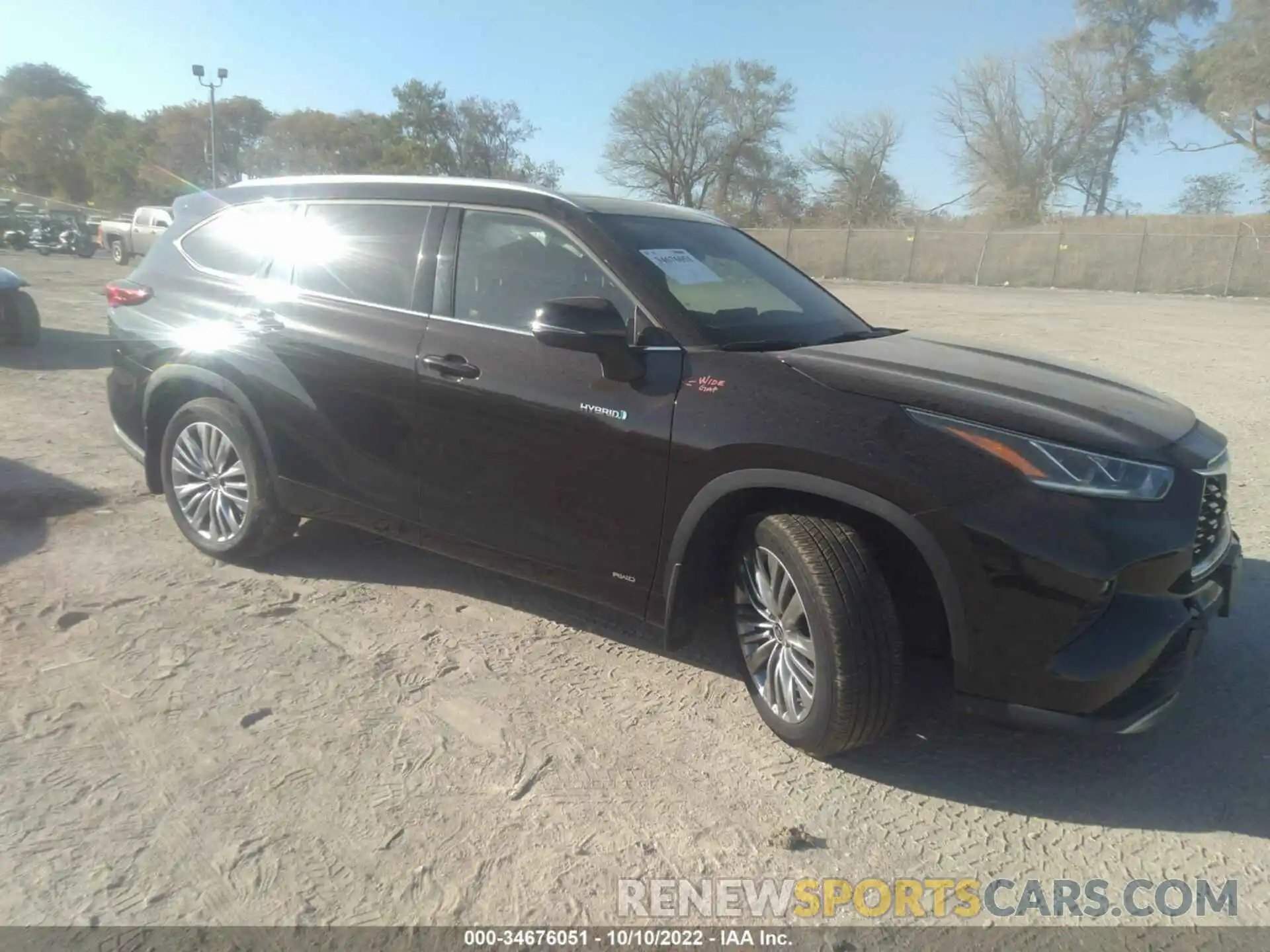 1 Photograph of a damaged car 5TDEBRCH9LS004636 TOYOTA HIGHLANDER 2020