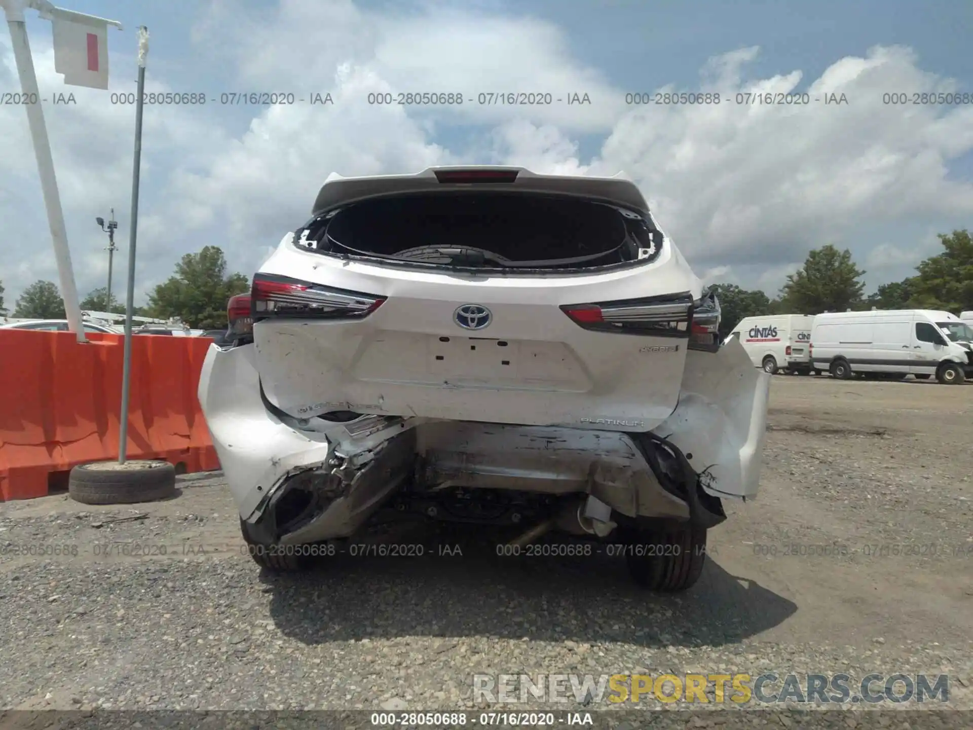 6 Photograph of a damaged car 5TDEBRCHXLS000529 TOYOTA HIGHLANDER 2020