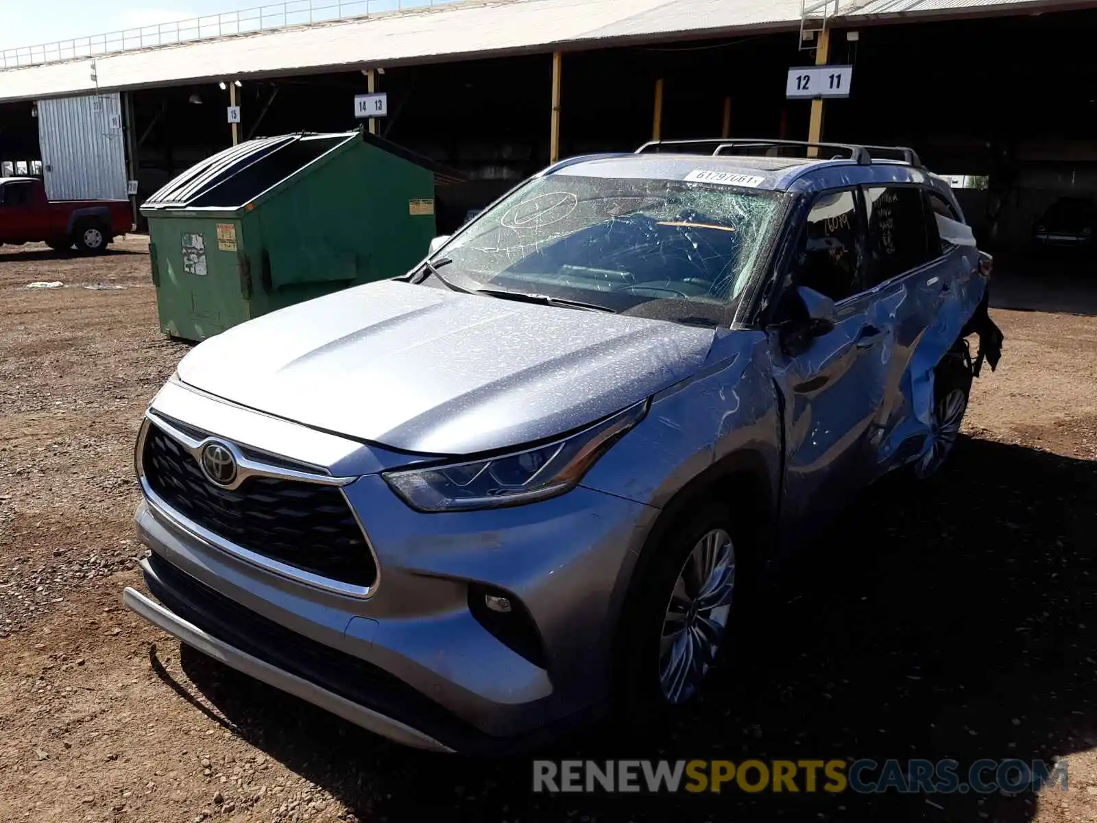 2 Photograph of a damaged car 5TDFZRAH0LS029881 TOYOTA HIGHLANDER 2020