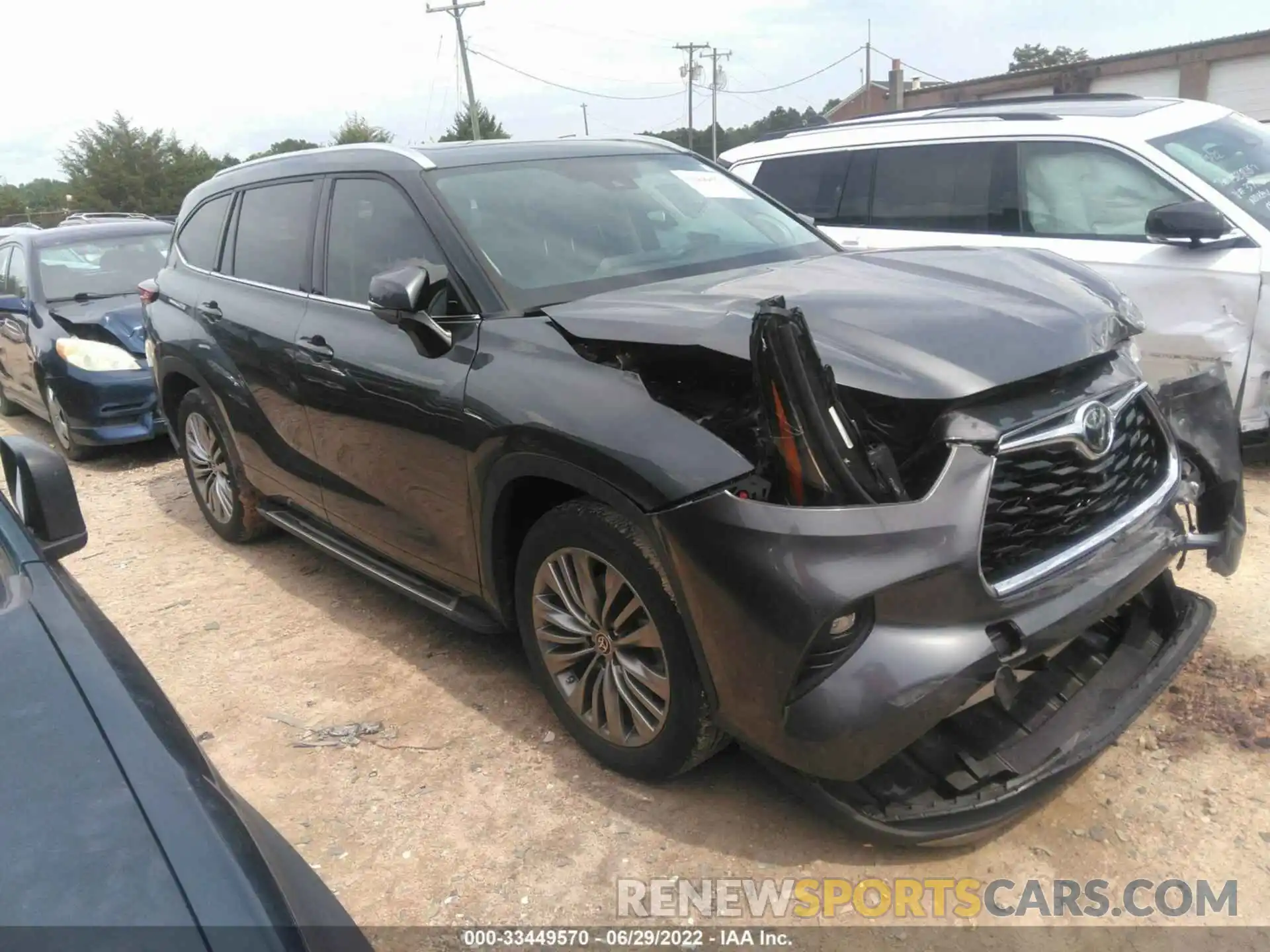 1 Photograph of a damaged car 5TDFZRAH1LS012586 TOYOTA HIGHLANDER 2020