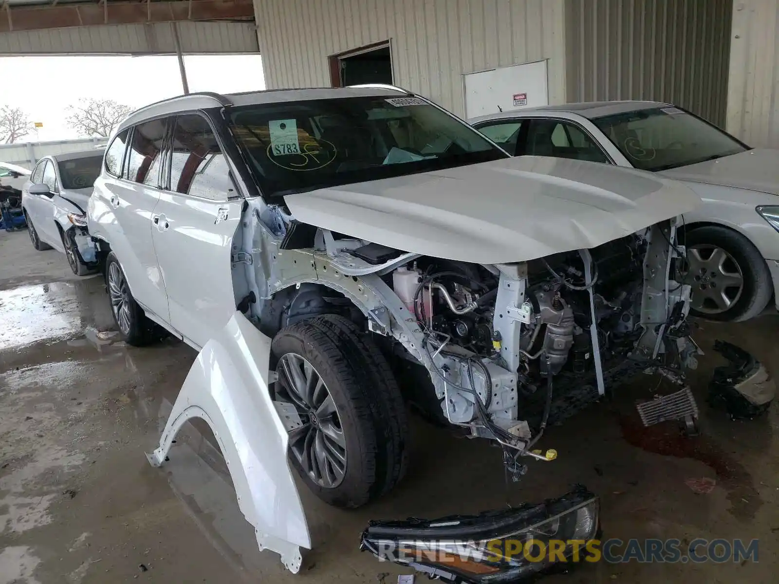 1 Photograph of a damaged car 5TDFZRAH6LS029089 TOYOTA HIGHLANDER 2020