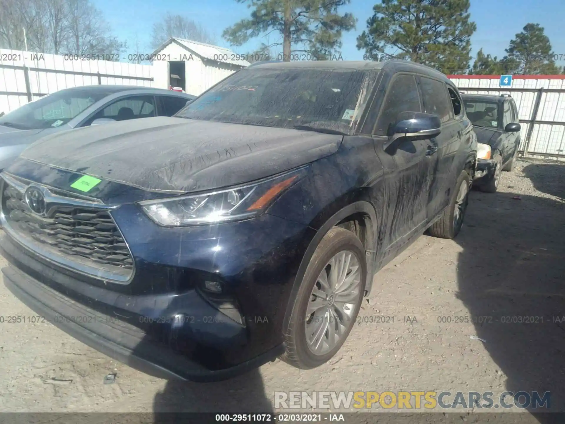 2 Photograph of a damaged car 5TDFZRAH9LS010956 TOYOTA HIGHLANDER 2020