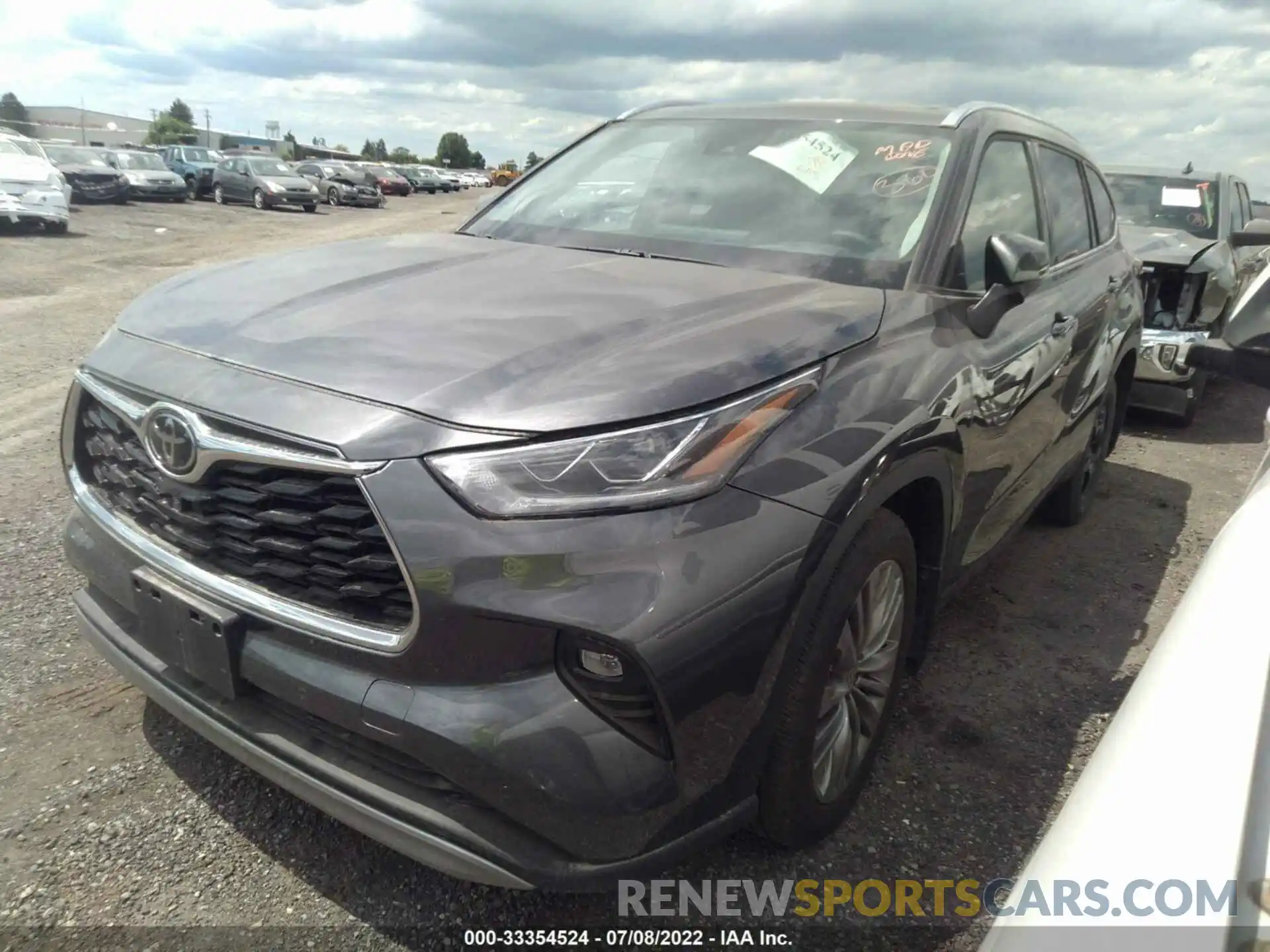 2 Photograph of a damaged car 5TDFZRBH0LS041463 TOYOTA HIGHLANDER 2020