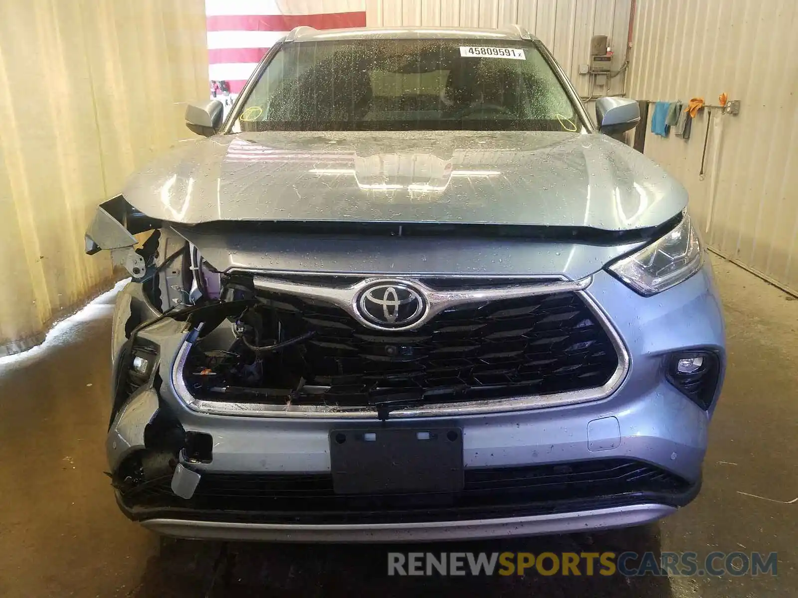 9 Photograph of a damaged car 5TDFZRBH1LS028396 TOYOTA HIGHLANDER 2020