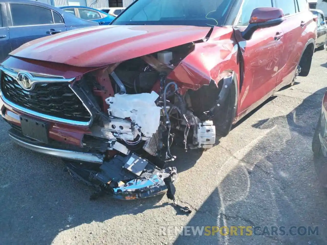 9 Photograph of a damaged car 5TDFZRBH2LS002504 TOYOTA HIGHLANDER 2020