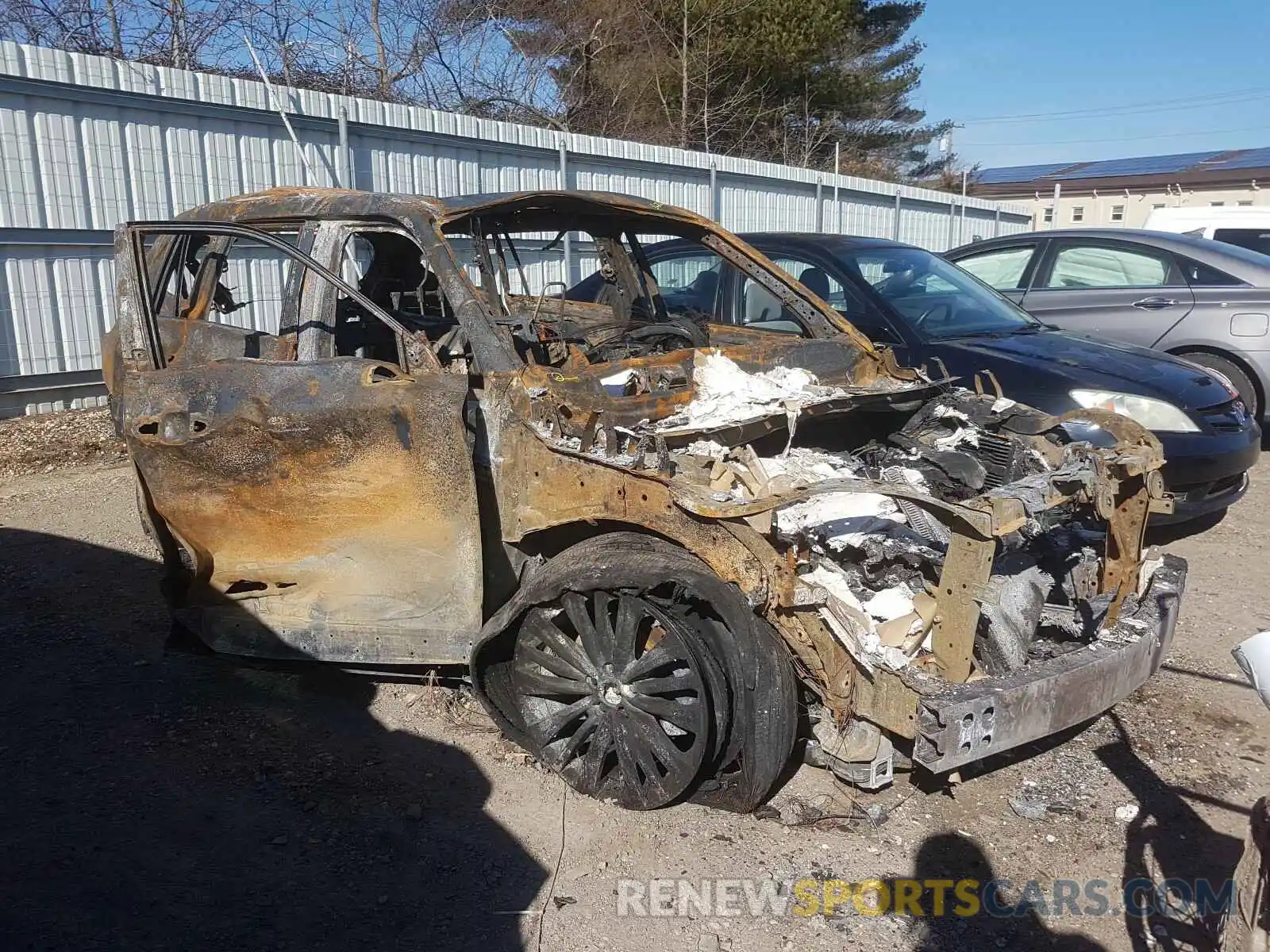 1 Photograph of a damaged car 5TDFZRBH2LS027418 TOYOTA HIGHLANDER 2020