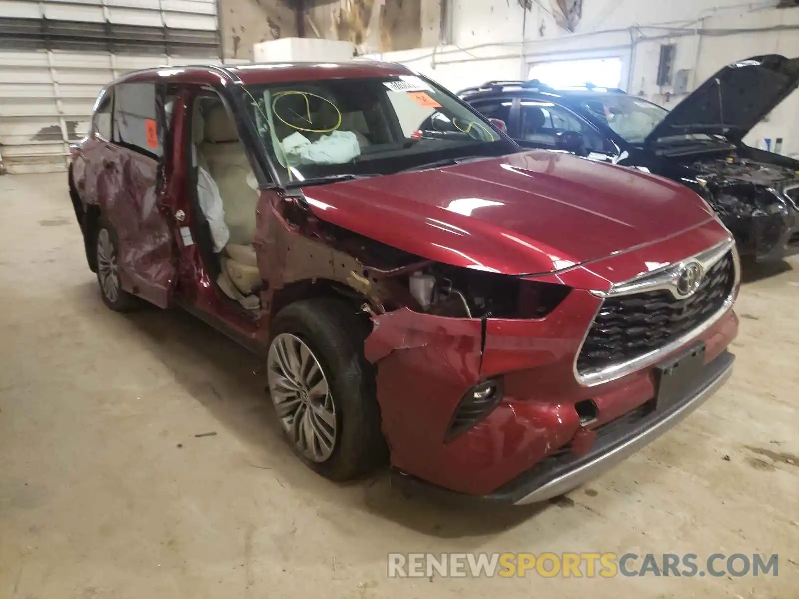 1 Photograph of a damaged car 5TDFZRBH2LS054439 TOYOTA HIGHLANDER 2020