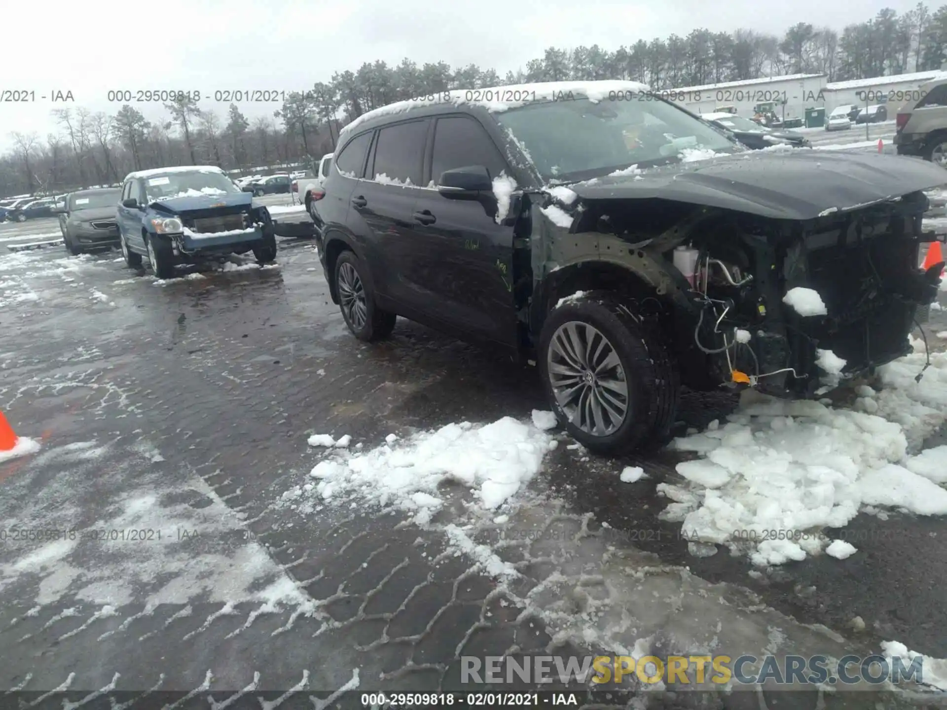 1 Photograph of a damaged car 5TDFZRBH3LS018792 TOYOTA HIGHLANDER 2020