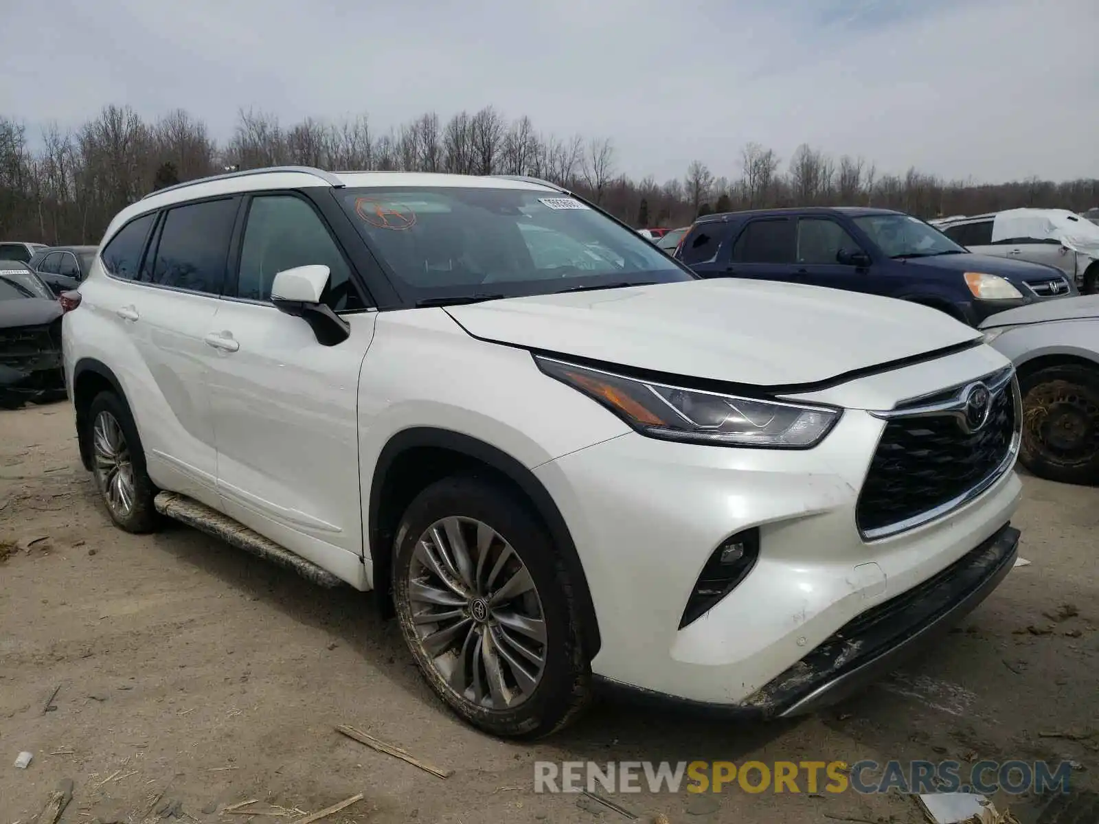 1 Photograph of a damaged car 5TDFZRBH3LS038928 TOYOTA HIGHLANDER 2020