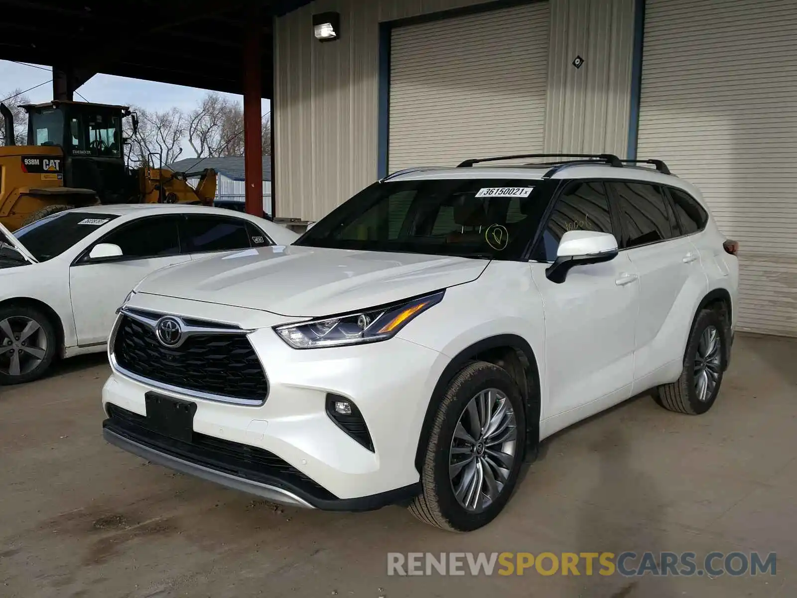 2 Photograph of a damaged car 5TDFZRBH4LS028523 TOYOTA HIGHLANDER 2020