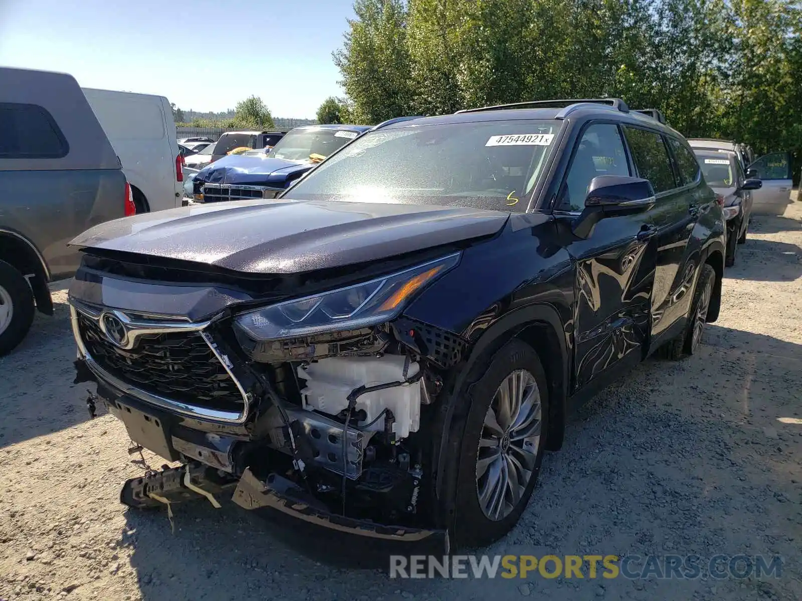 2 Photograph of a damaged car 5TDFZRBH4LS035794 TOYOTA HIGHLANDER 2020