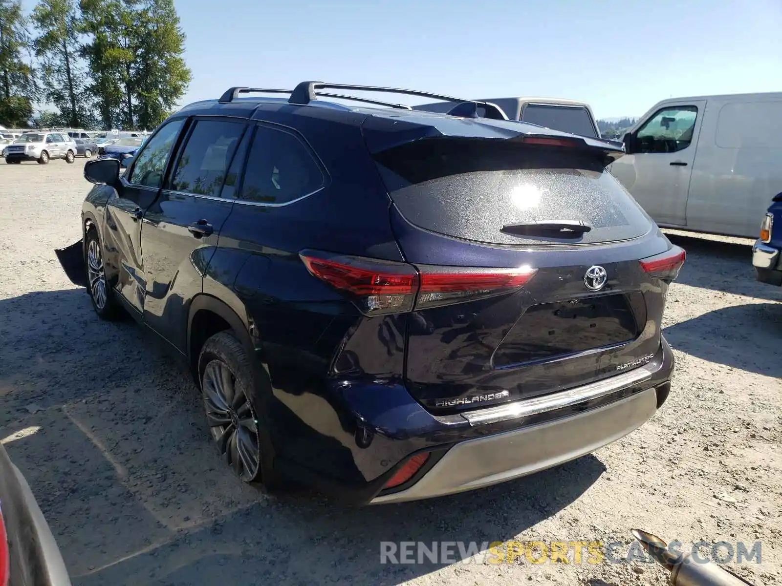 3 Photograph of a damaged car 5TDFZRBH4LS035794 TOYOTA HIGHLANDER 2020