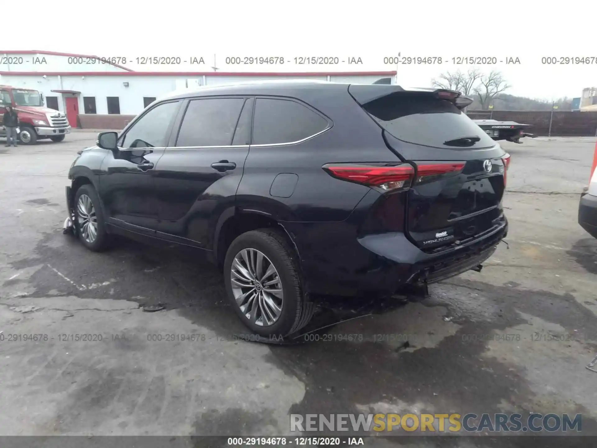 3 Фотография поврежденного автомобиля 5TDFZRBH5LS034895 TOYOTA HIGHLANDER 2020