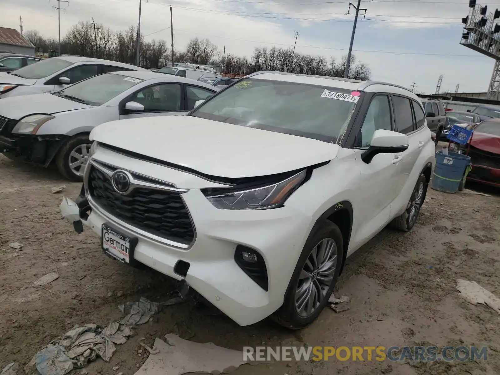 2 Photograph of a damaged car 5TDFZRBH6LS026451 TOYOTA HIGHLANDER 2020