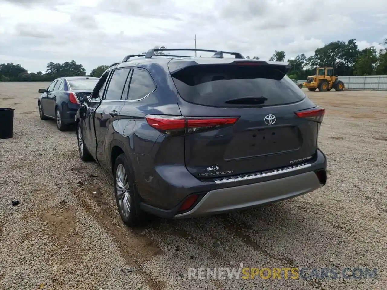 3 Photograph of a damaged car 5TDFZRBH6LS026627 TOYOTA HIGHLANDER 2020