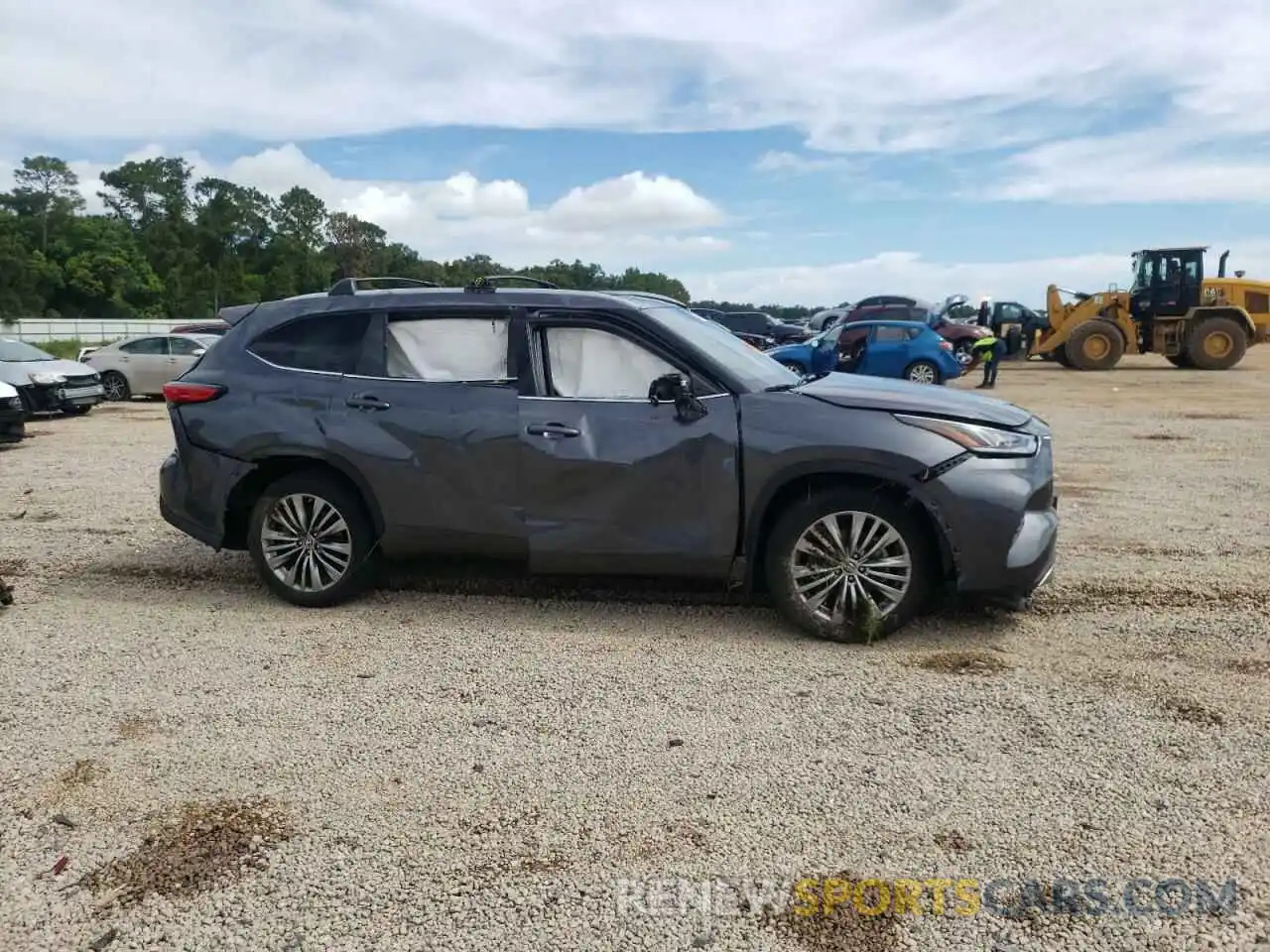 9 Photograph of a damaged car 5TDFZRBH6LS026627 TOYOTA HIGHLANDER 2020