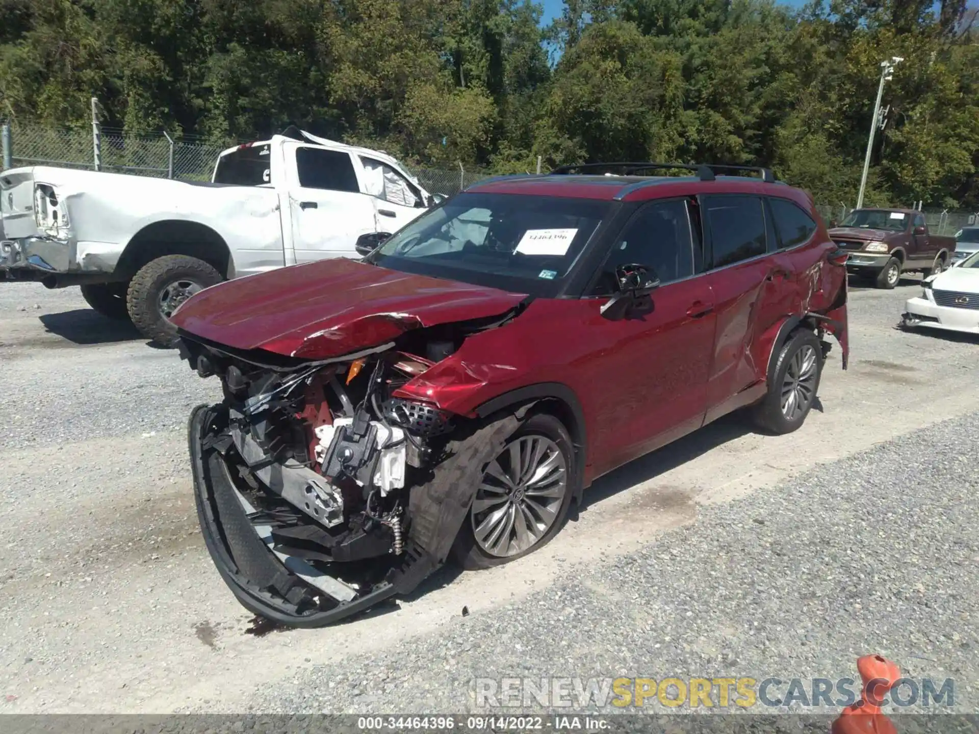 2 Photograph of a damaged car 5TDFZRBH6LS034209 TOYOTA HIGHLANDER 2020