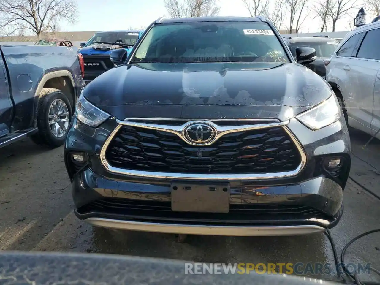 5 Photograph of a damaged car 5TDFZRBH6LS039085 TOYOTA HIGHLANDER 2020