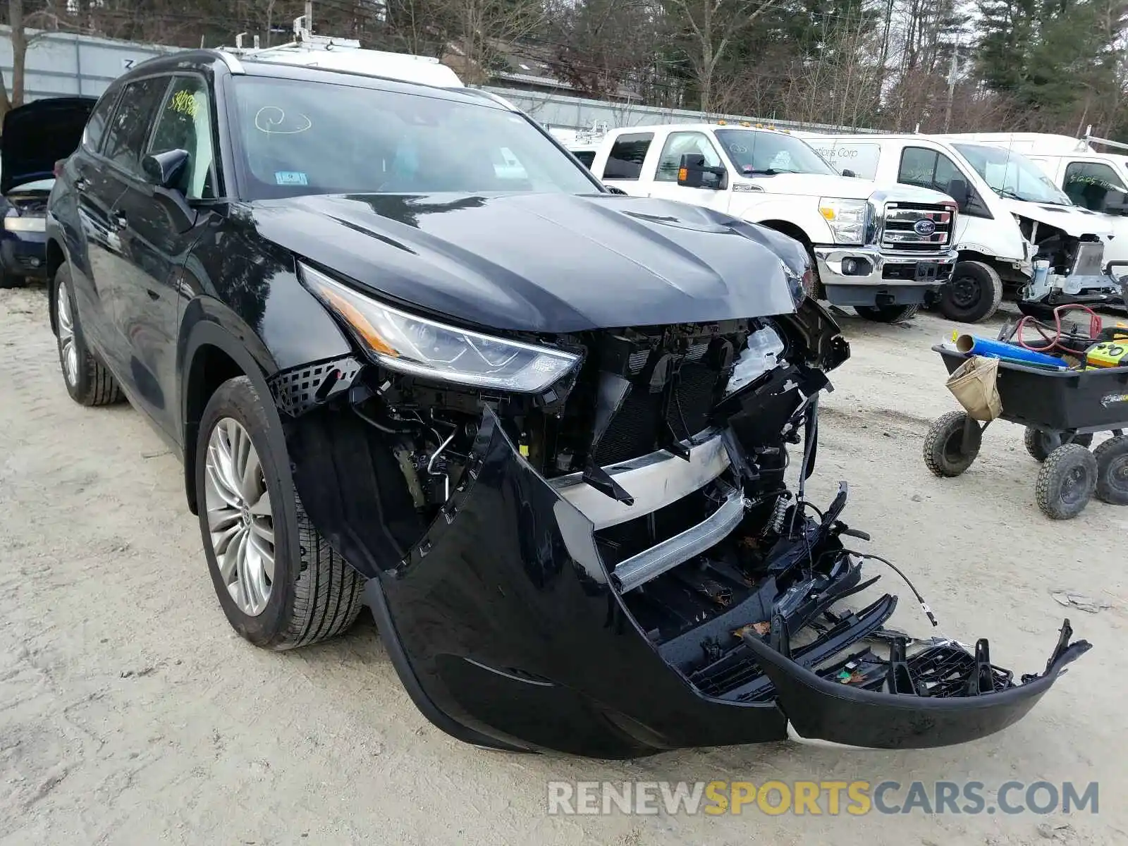 1 Photograph of a damaged car 5TDFZRBH6LS047638 TOYOTA HIGHLANDER 2020