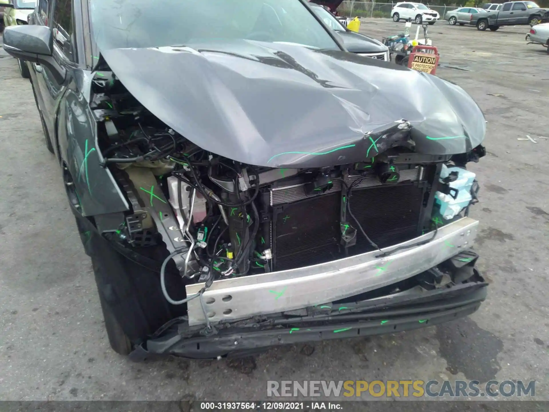 6 Photograph of a damaged car 5TDFZRBH7LS007682 TOYOTA HIGHLANDER 2020