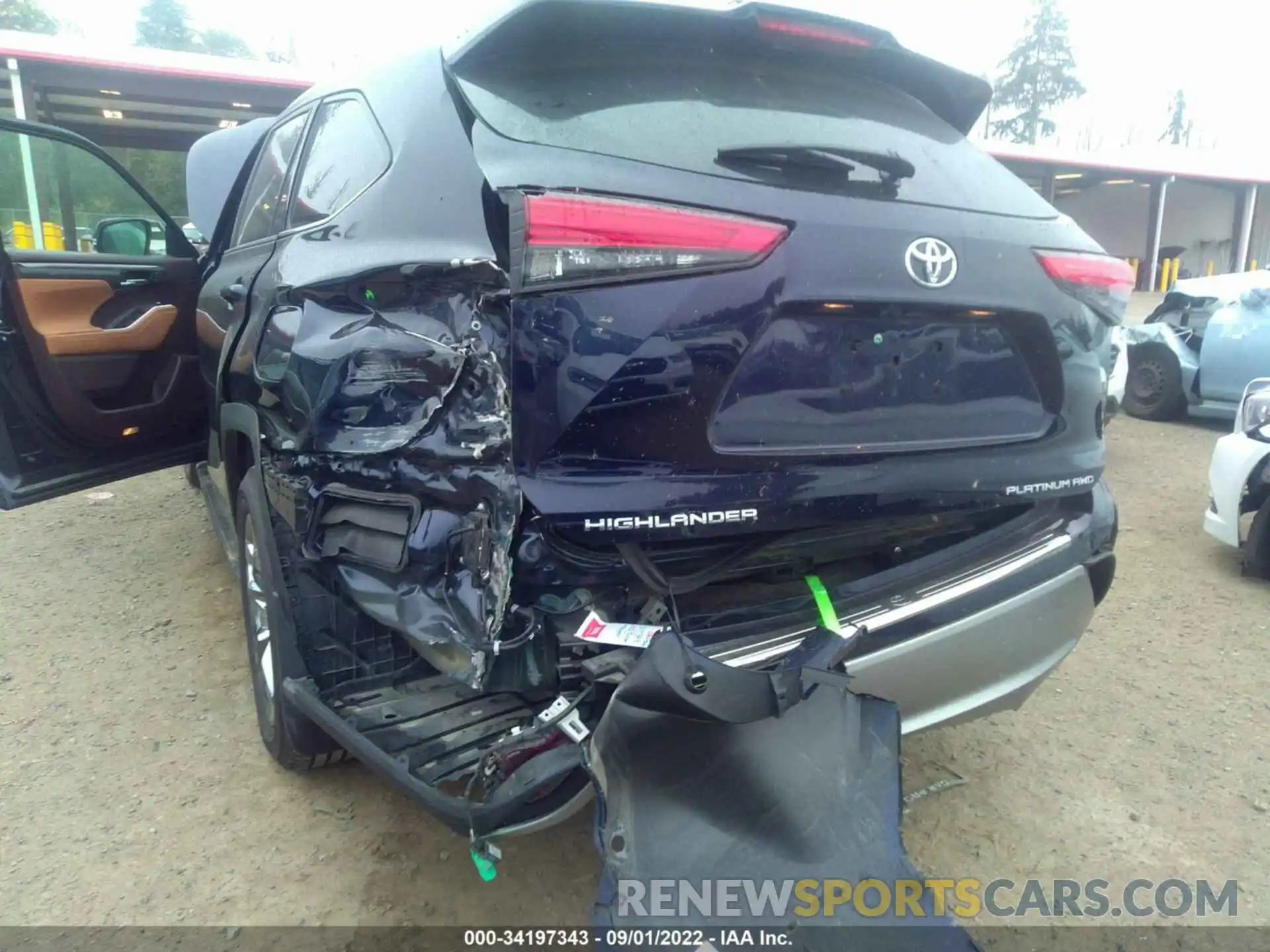 6 Photograph of a damaged car 5TDFZRBH8LS043820 TOYOTA HIGHLANDER 2020