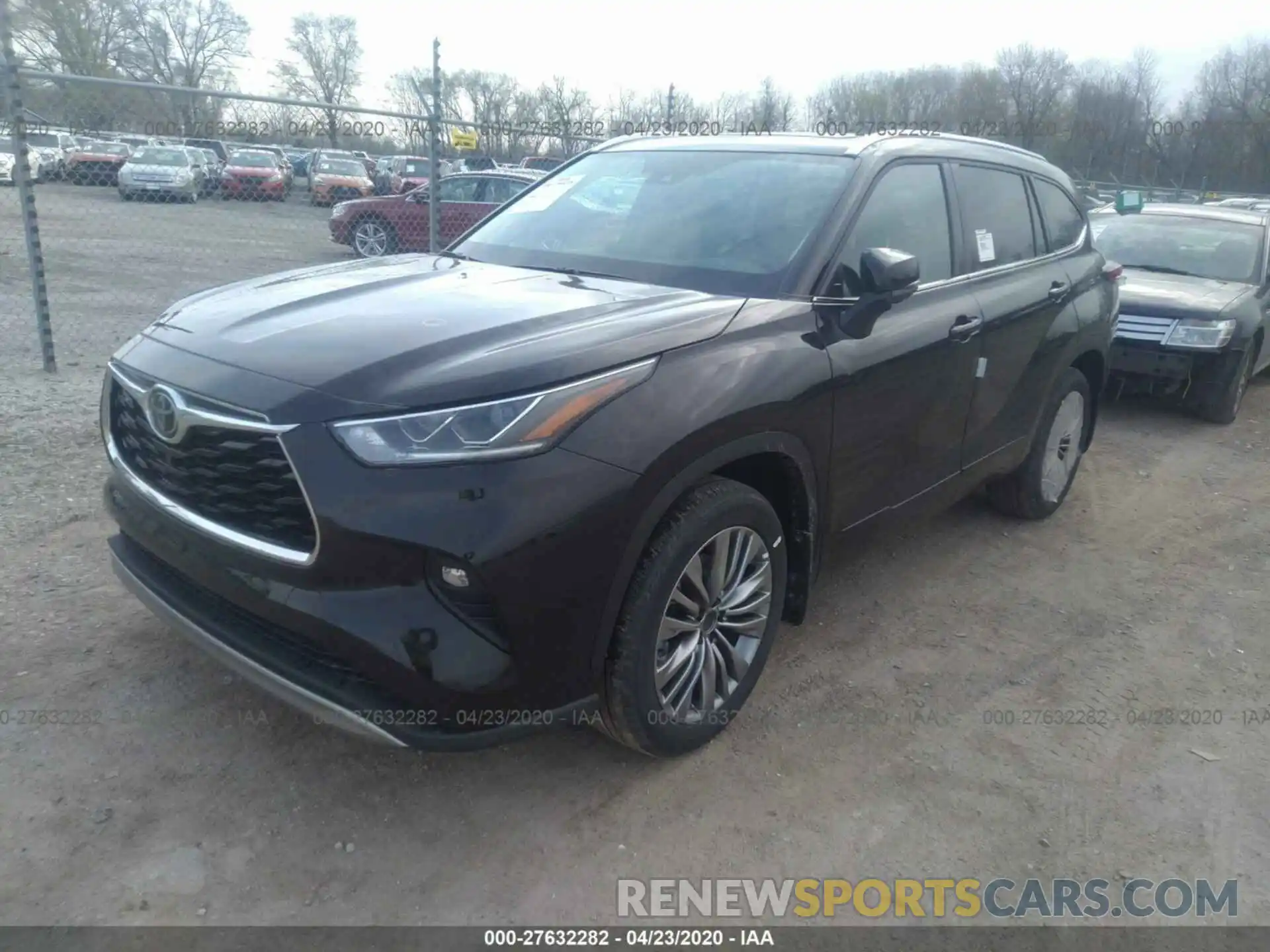 2 Photograph of a damaged car 5TDFZRBH9LS012379 TOYOTA HIGHLANDER 2020